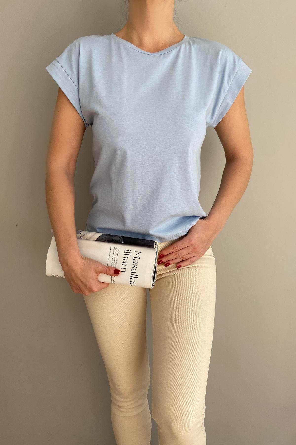 BİSİKLET YAKA BASIC TSHIRT