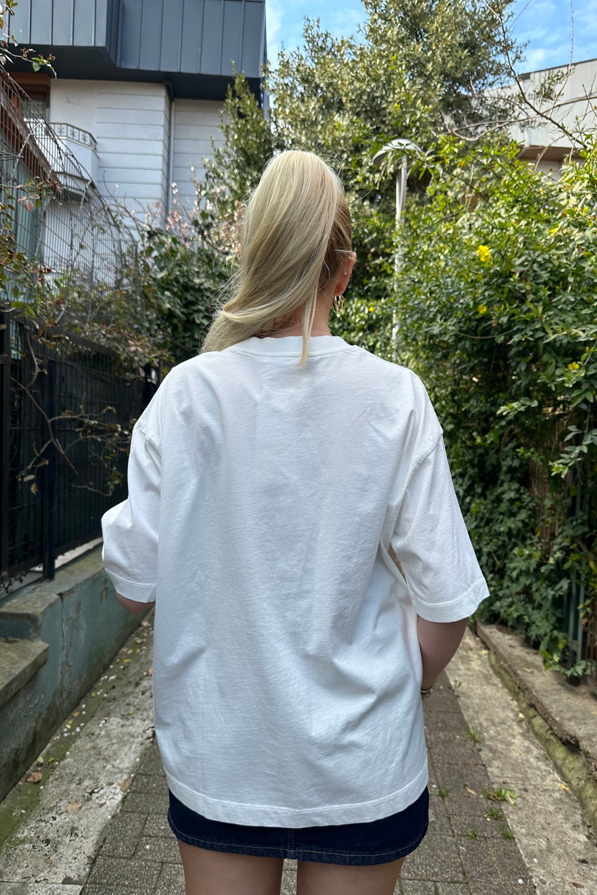 BİSİKLET YAKA BASKI DETAY OVERSİZE TSHIRT