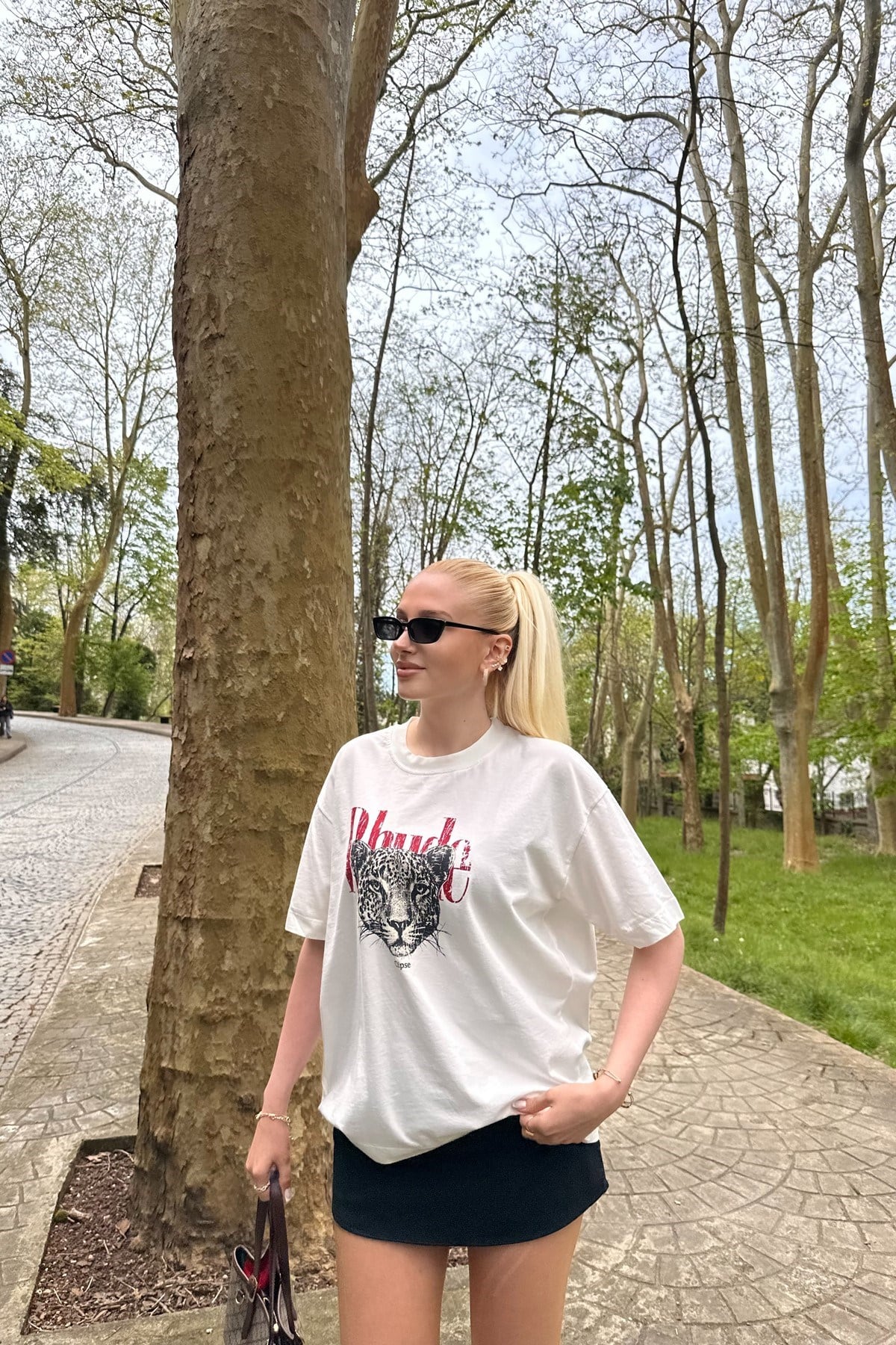BİSİKLET YAKA BASKI DETAY TSHIRT
