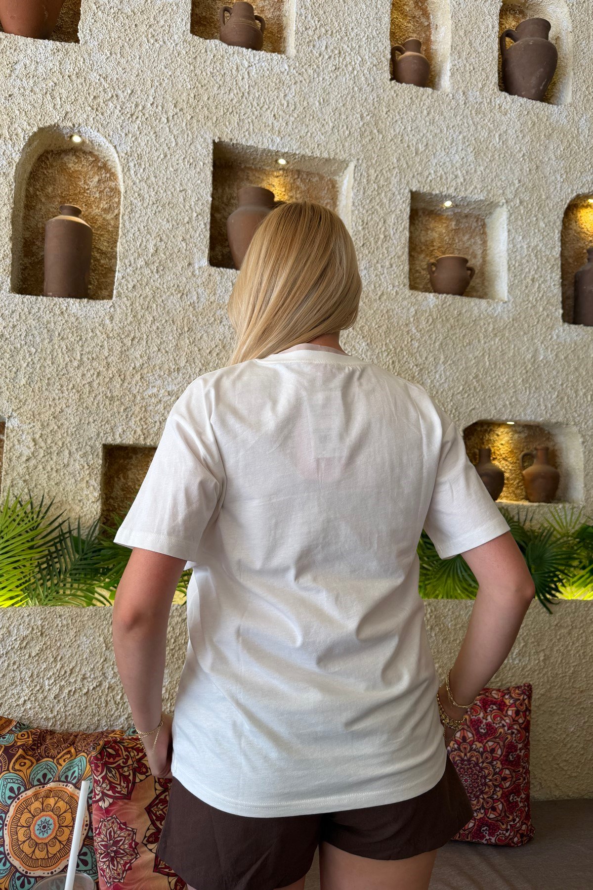 BİSİKLET YAKA BASKI VE NAKIŞ DETAY TSHIRT
