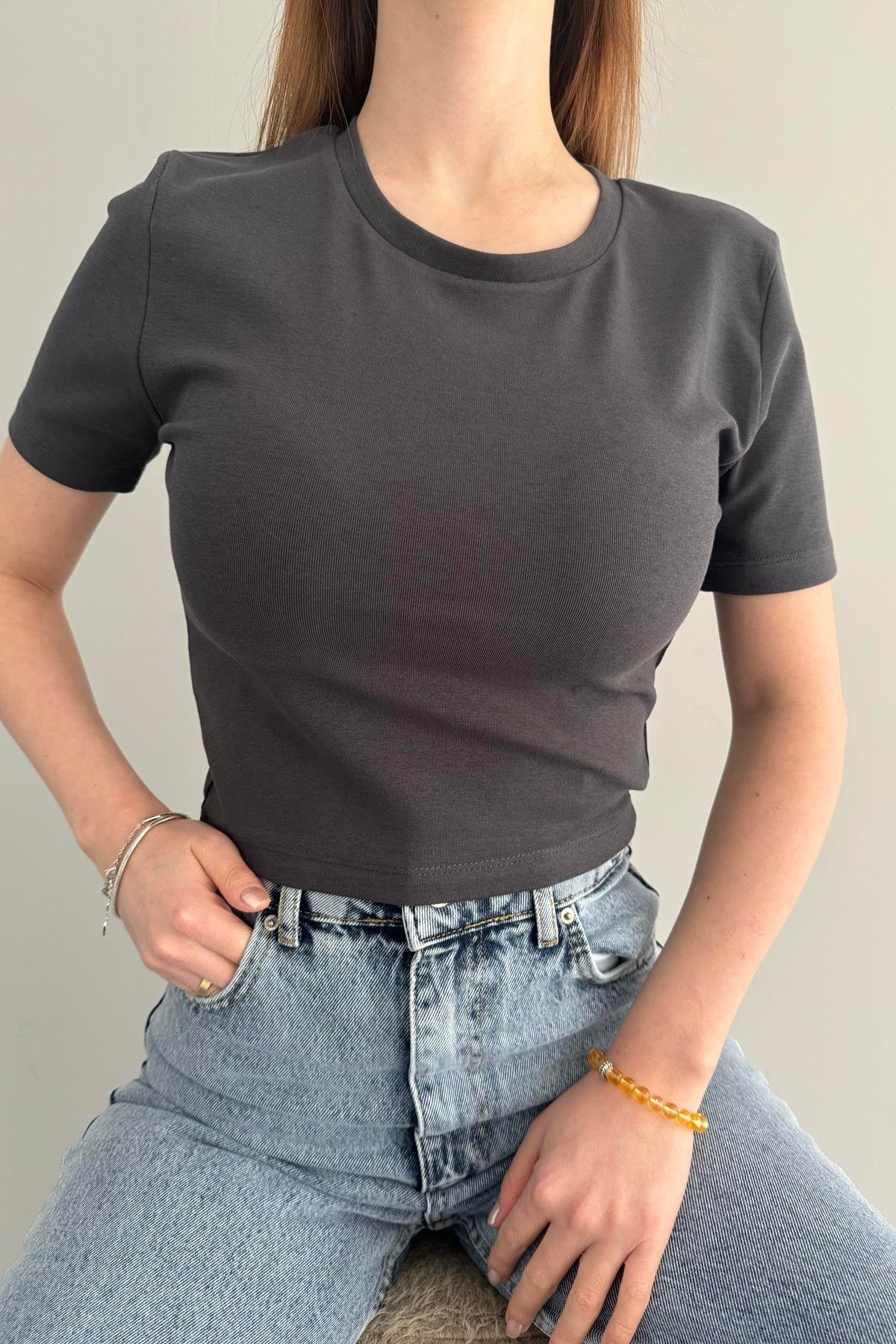 BİSİKLET YAKA CROP TSHIRT