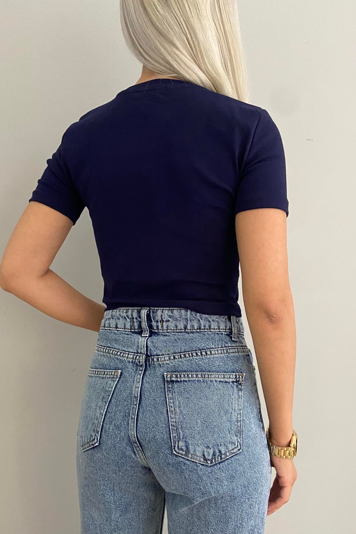 BİSİKLET YAKA CROP TSHIRT