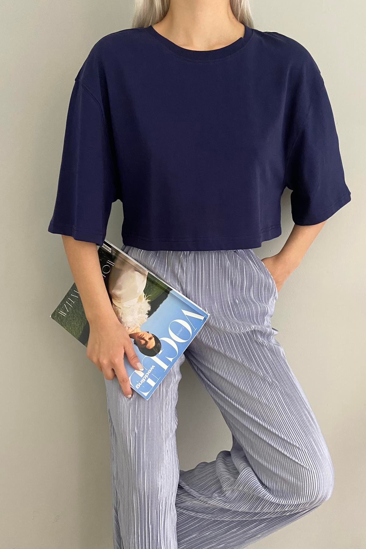 BİSİKLET YAKA CROP TSHIRT