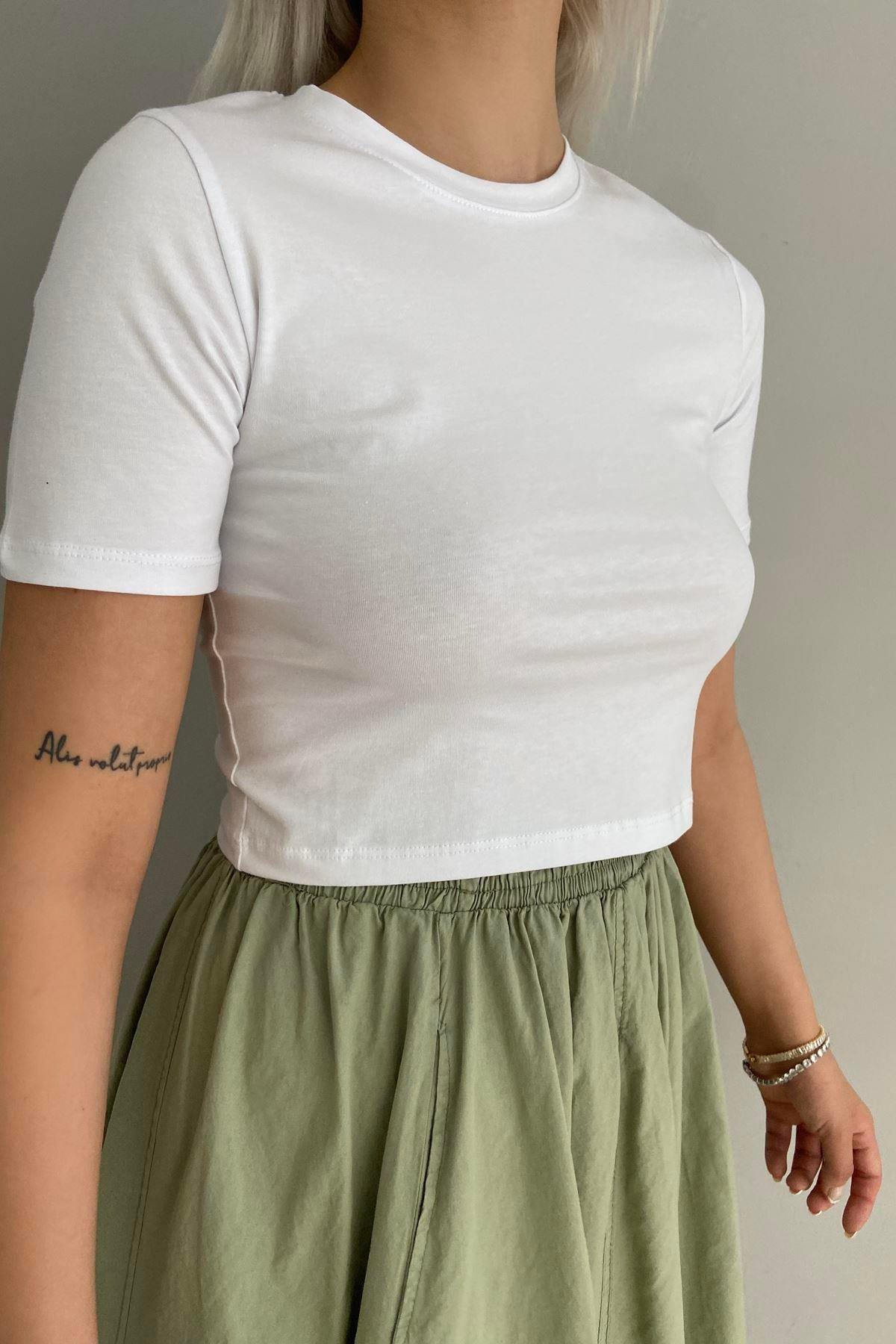 BİSİKLET YAKA CROP TSHIRT