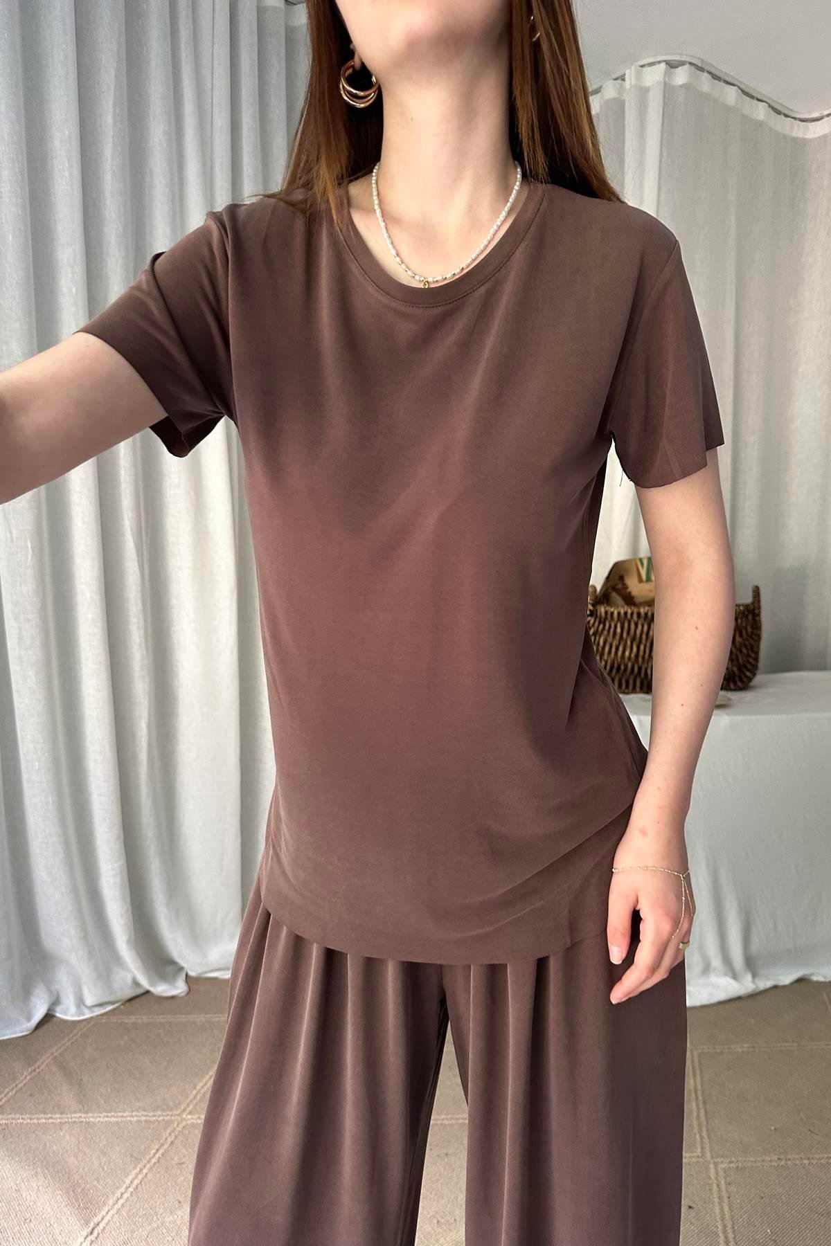 BİSİKLET YAKA DİKİŞSİZ MODAL TSHIRT