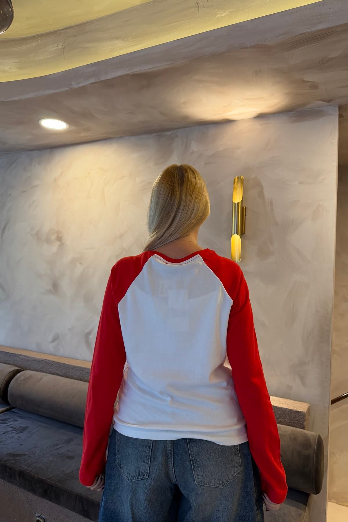 BİSİKLET YAKA GARNİLİ TSHIRT