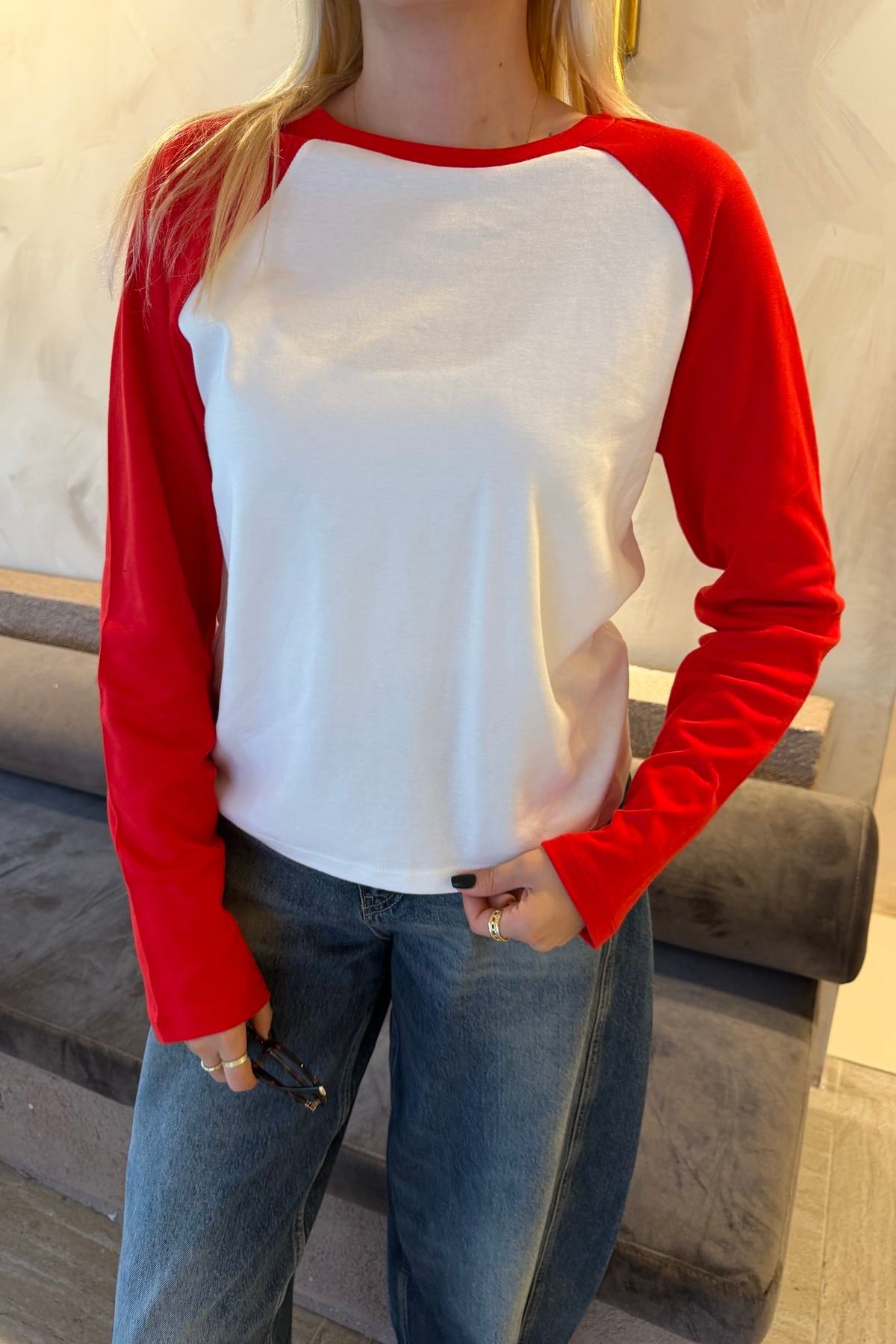 BİSİKLET YAKA GARNİLİ TSHIRT