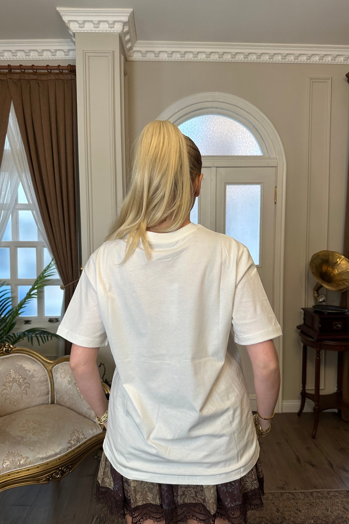 BİSİKLET YAKA KALP AKSESUARLI TSHIRT