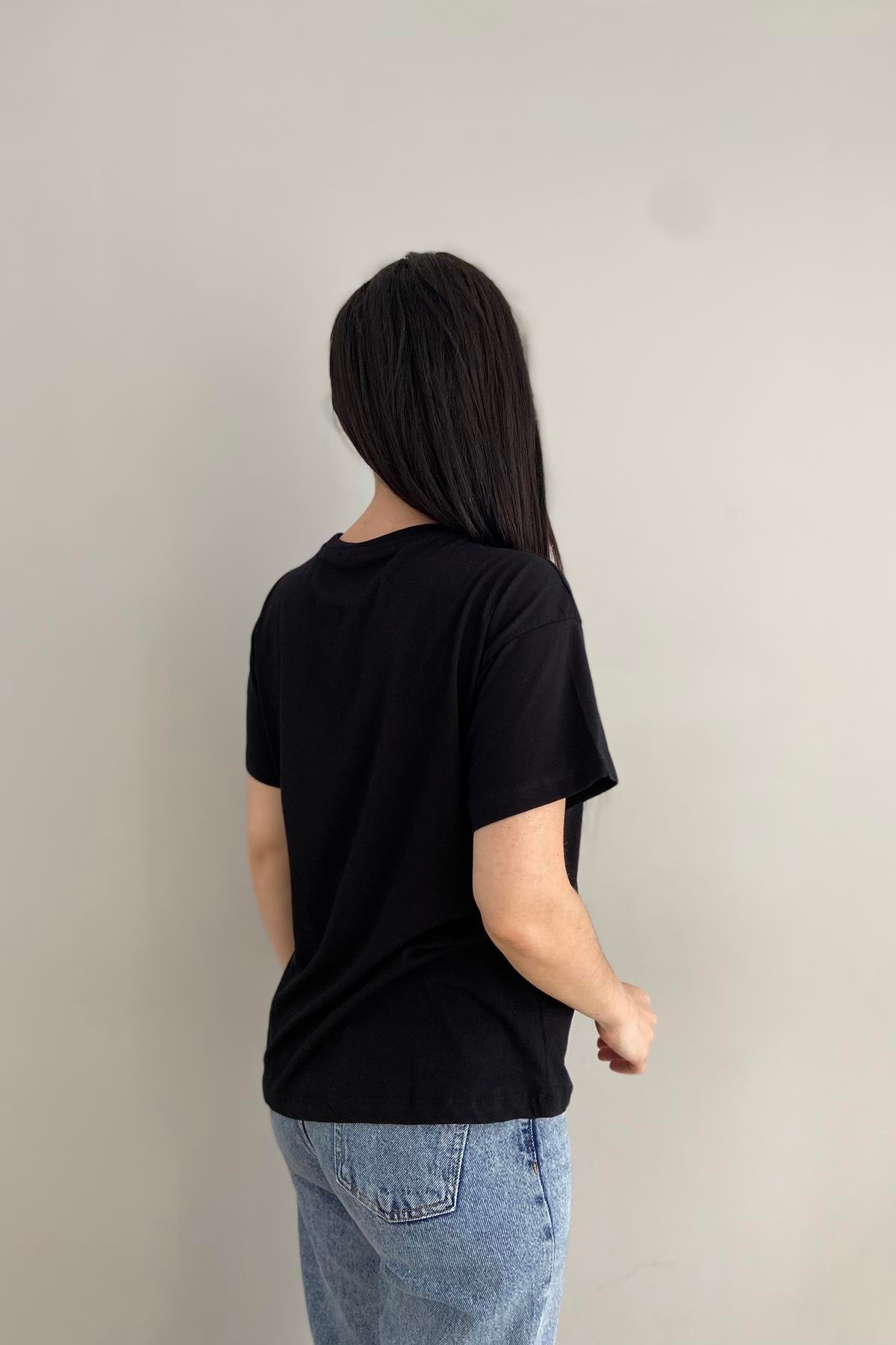 BİSİKLET YAKA TAŞ DETAY TSHIRT