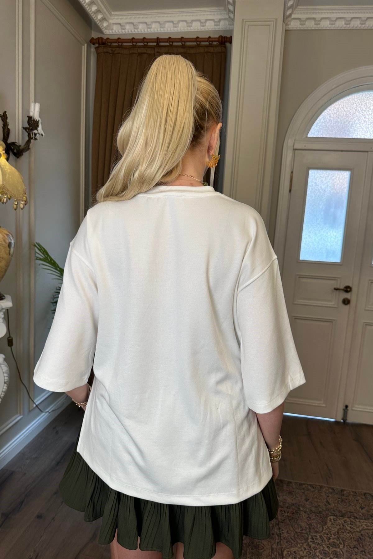 BİSİKLET YAKA YANLARI YIRTMAÇLI MODAL TSHIRT