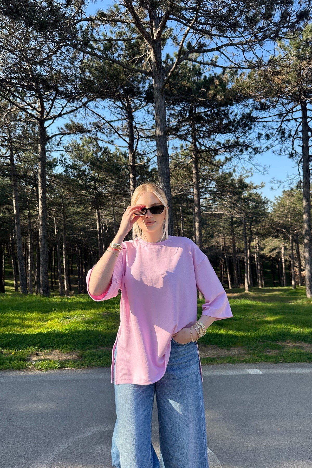 BİSİKLET YAKA YANLARI YIRTMAÇLI MODAL TSHIRT