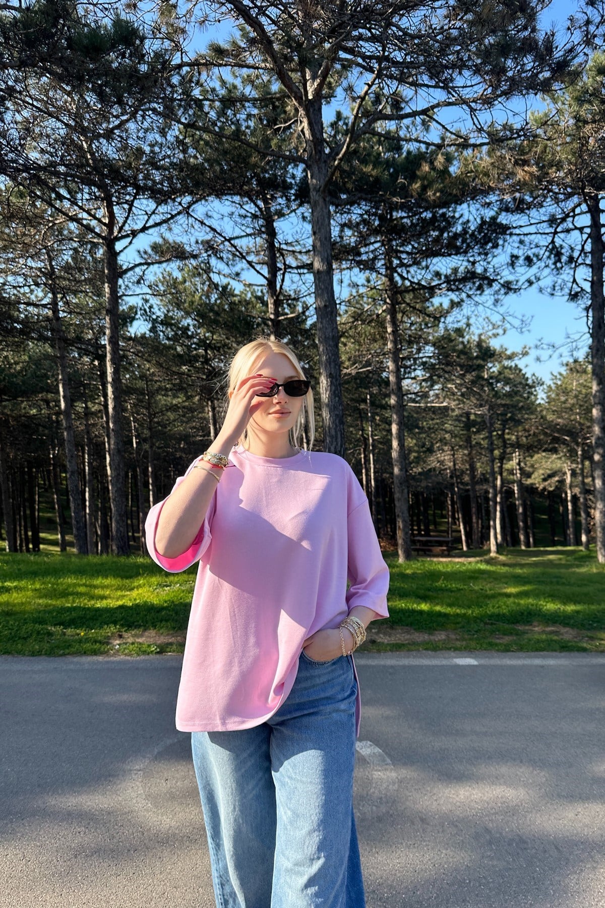 BİSİKLET YAKA YANLARI YIRTMAÇLI MODAL TSHIRT