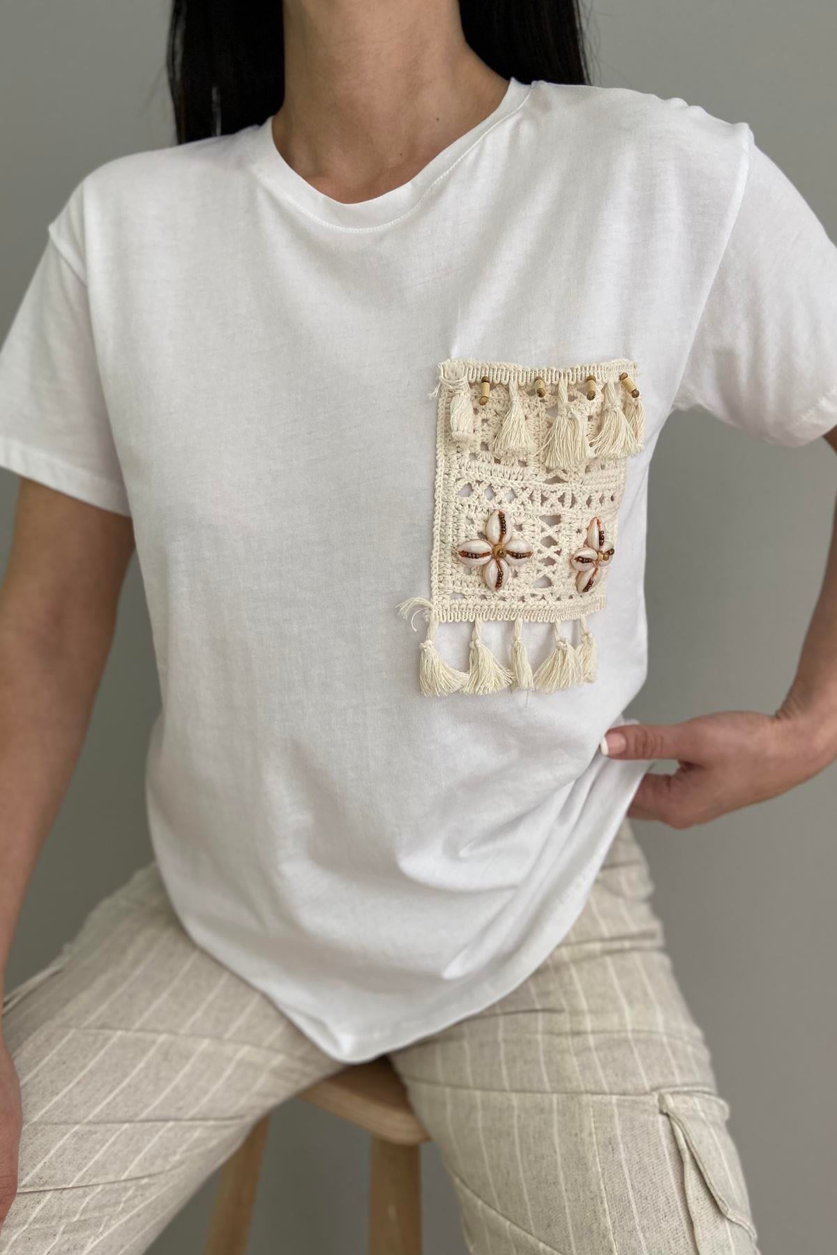 CEBİ DENİZ KABUK AKSESUARLI TSHIRT