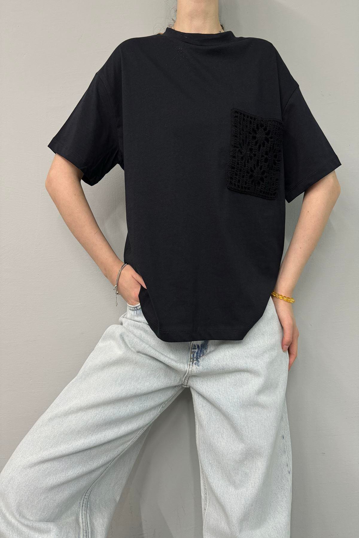 CEP DANTEL DETAY TSHIRT