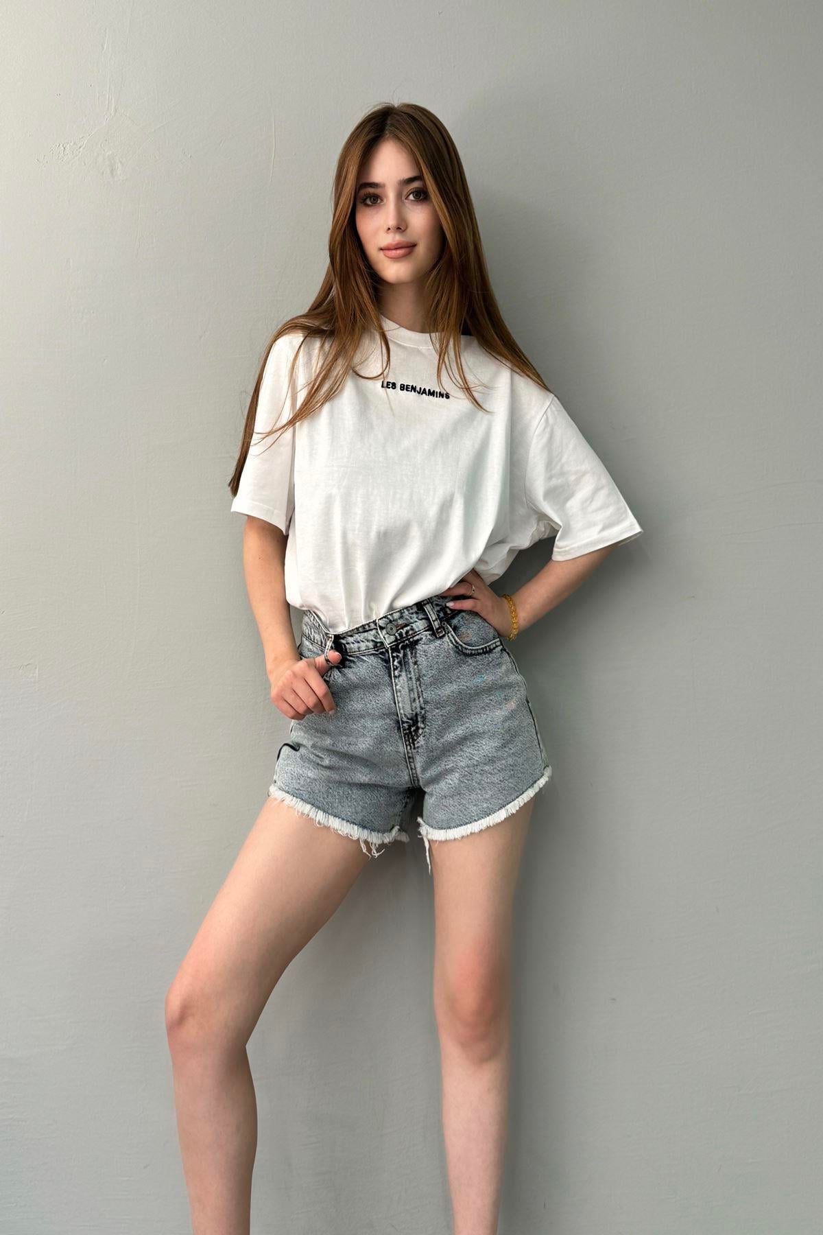 CK NAKIŞ DETAYLI TSHIRT