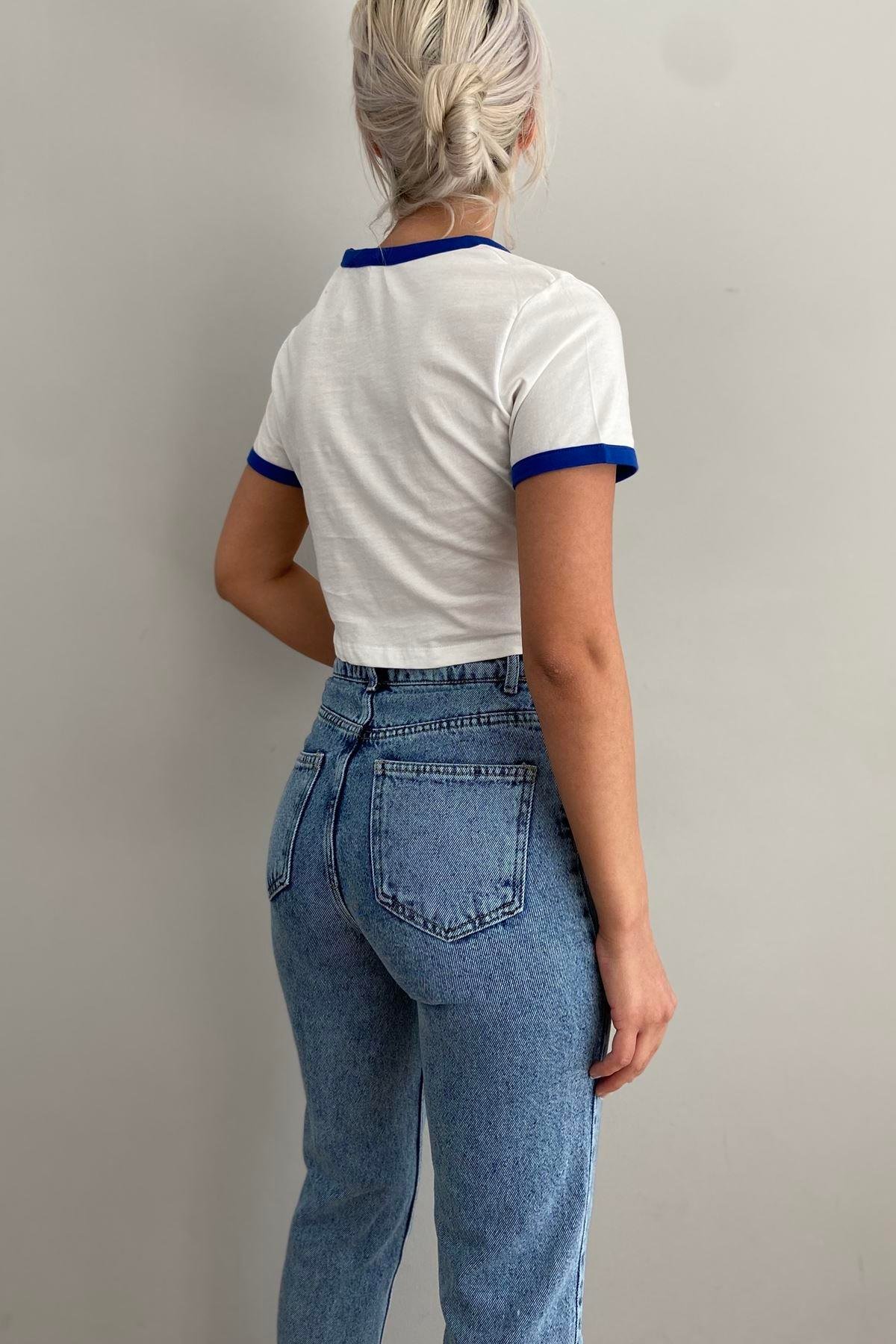DÜĞÜM DETAY BASKILI CROP TSHIRT