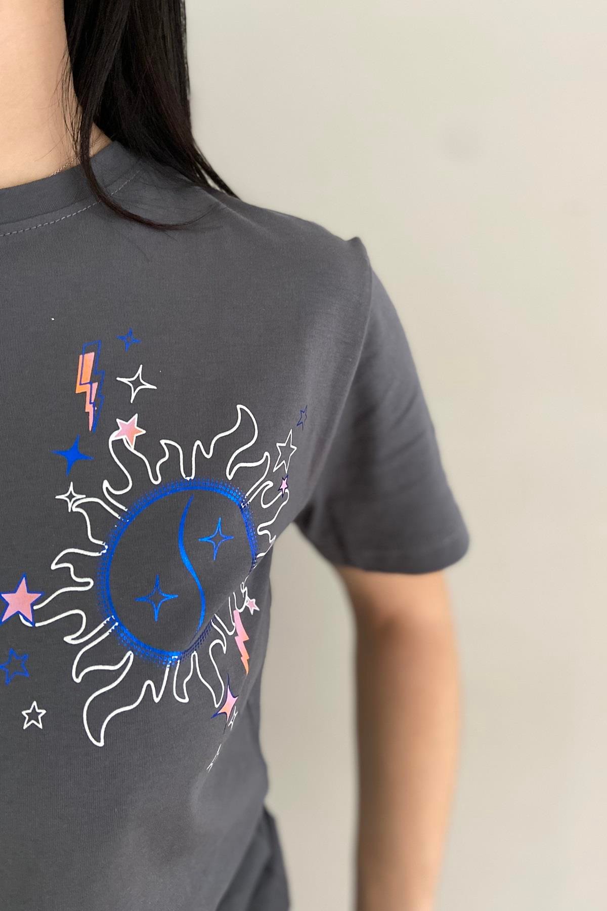 GUNEŞ BASKILI TSHIRT