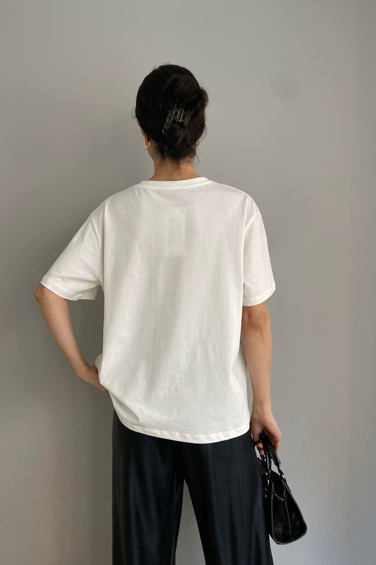 KIZ BASKILI BİSİKLET YAKA TSHIRT