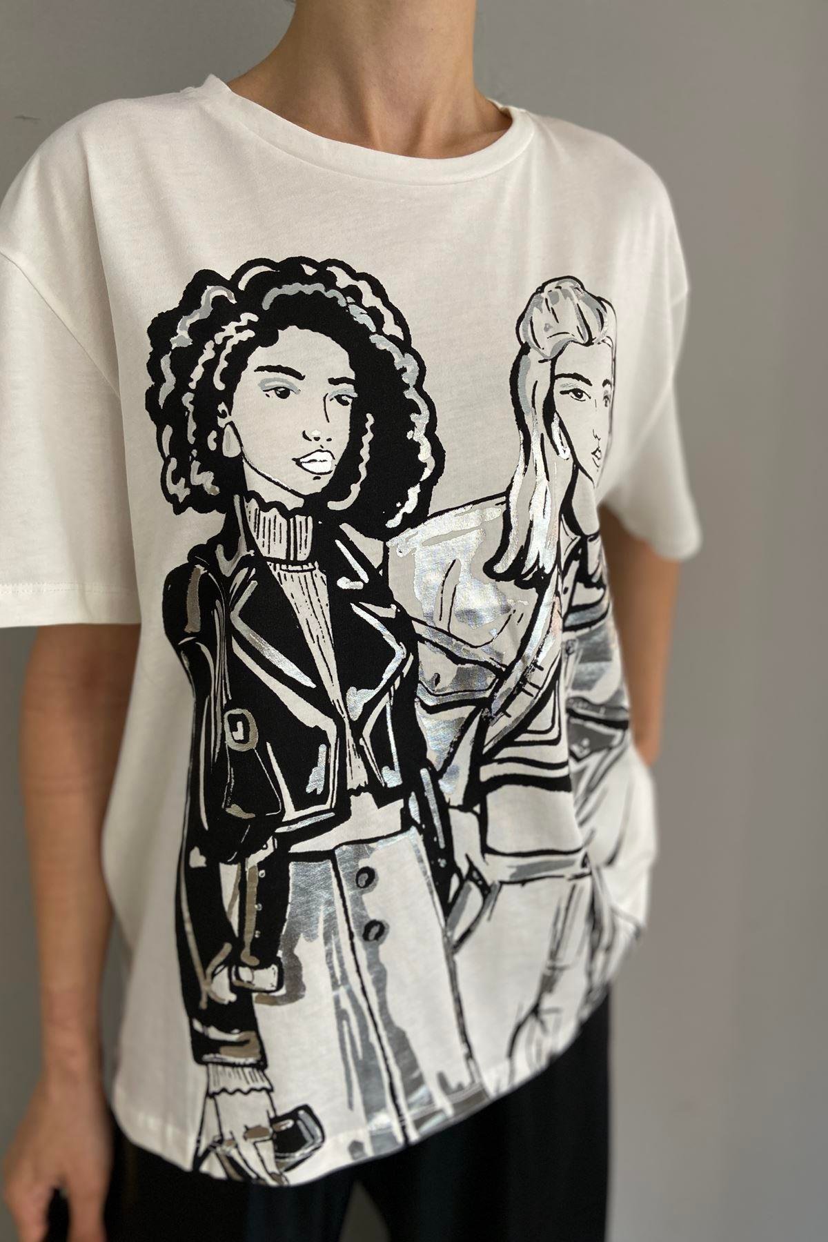 KIZ BASKILI BİSİKLET YAKA TSHIRT