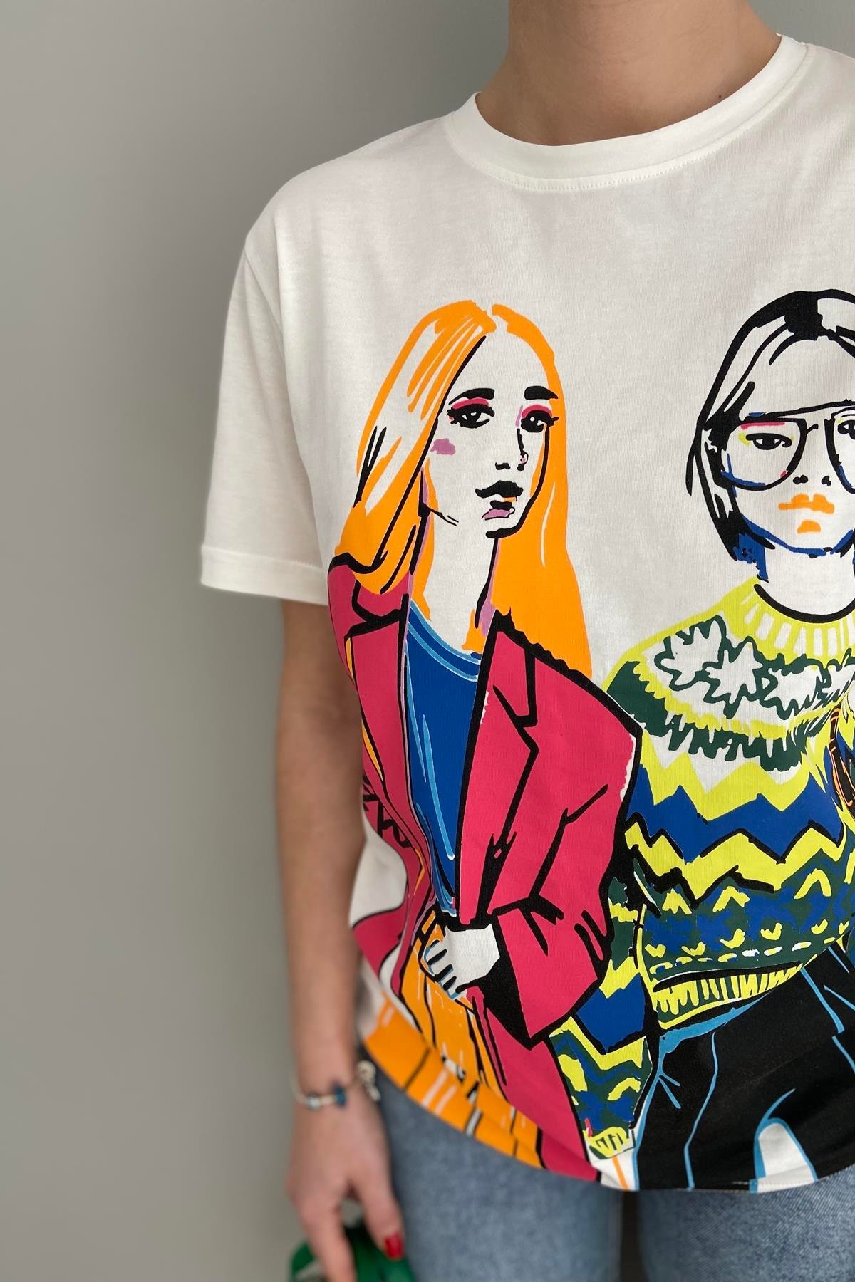 KIZ BASKILI TSHIRT