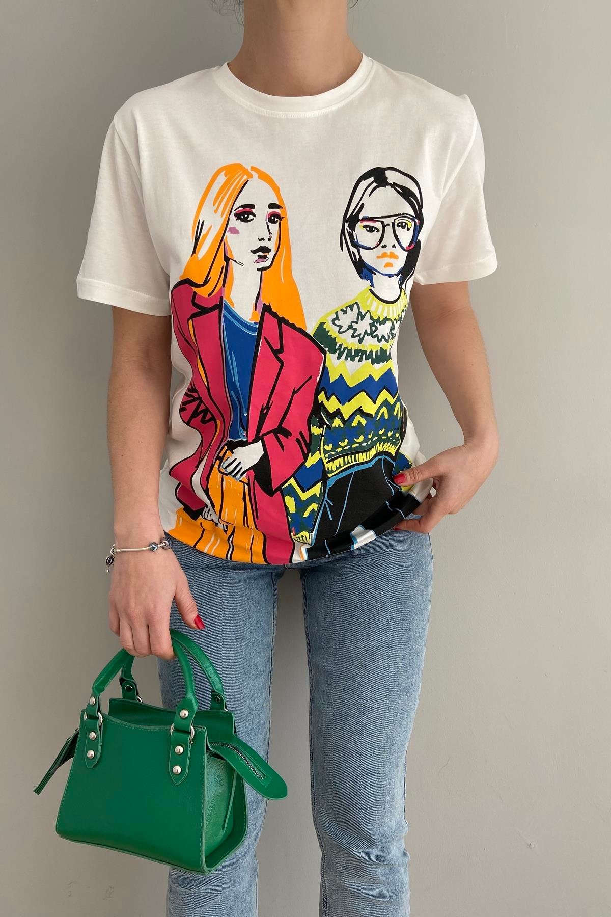 KIZ BASKILI TSHIRT
