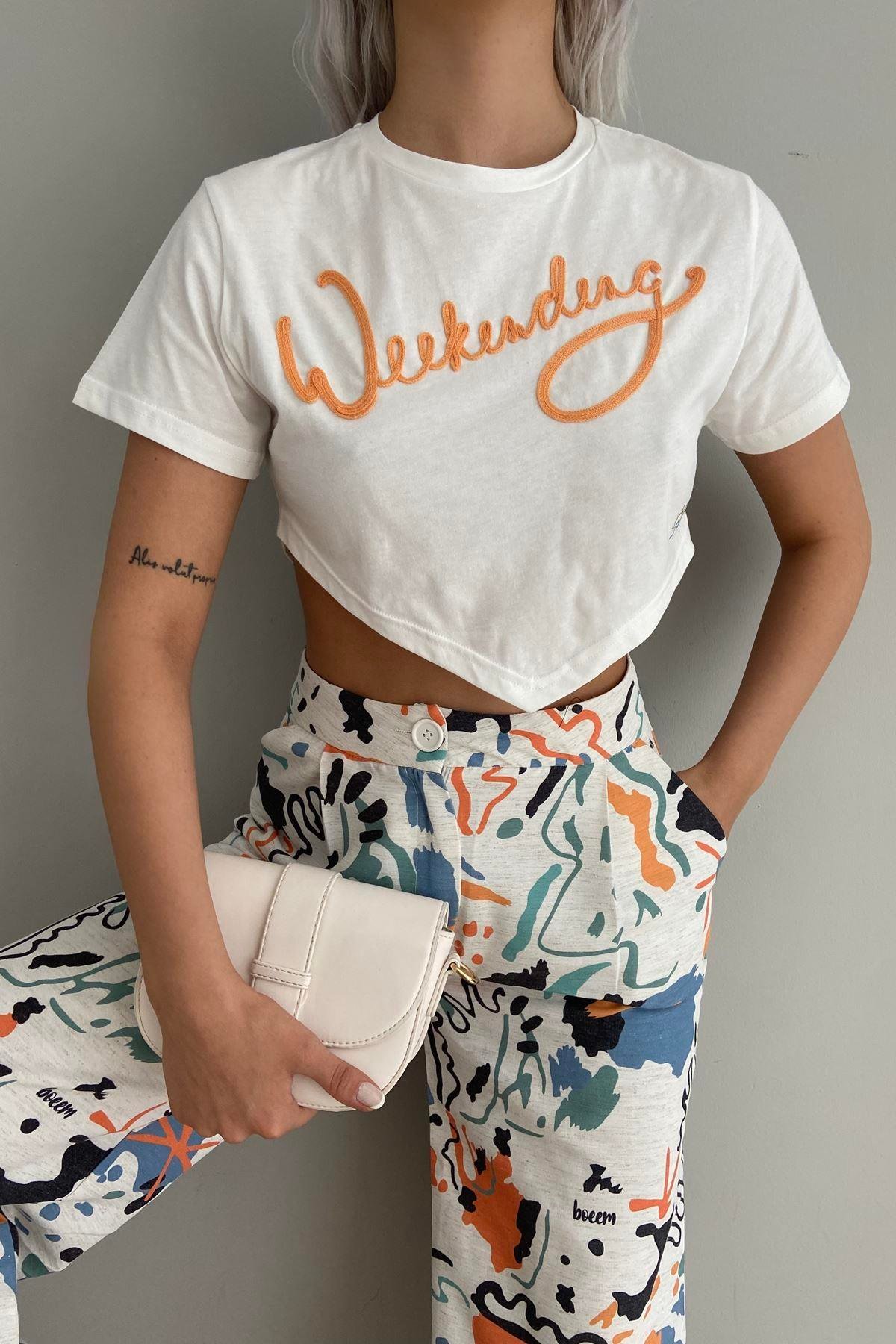 NAKIŞ DETAY CROP TSHIRT