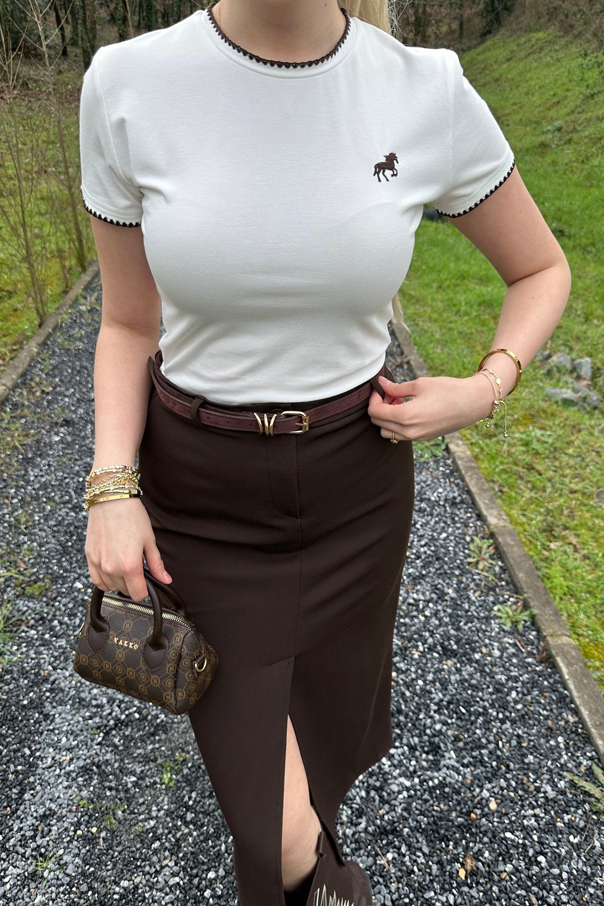 NAKIŞ DETAY CROP TSHIRT