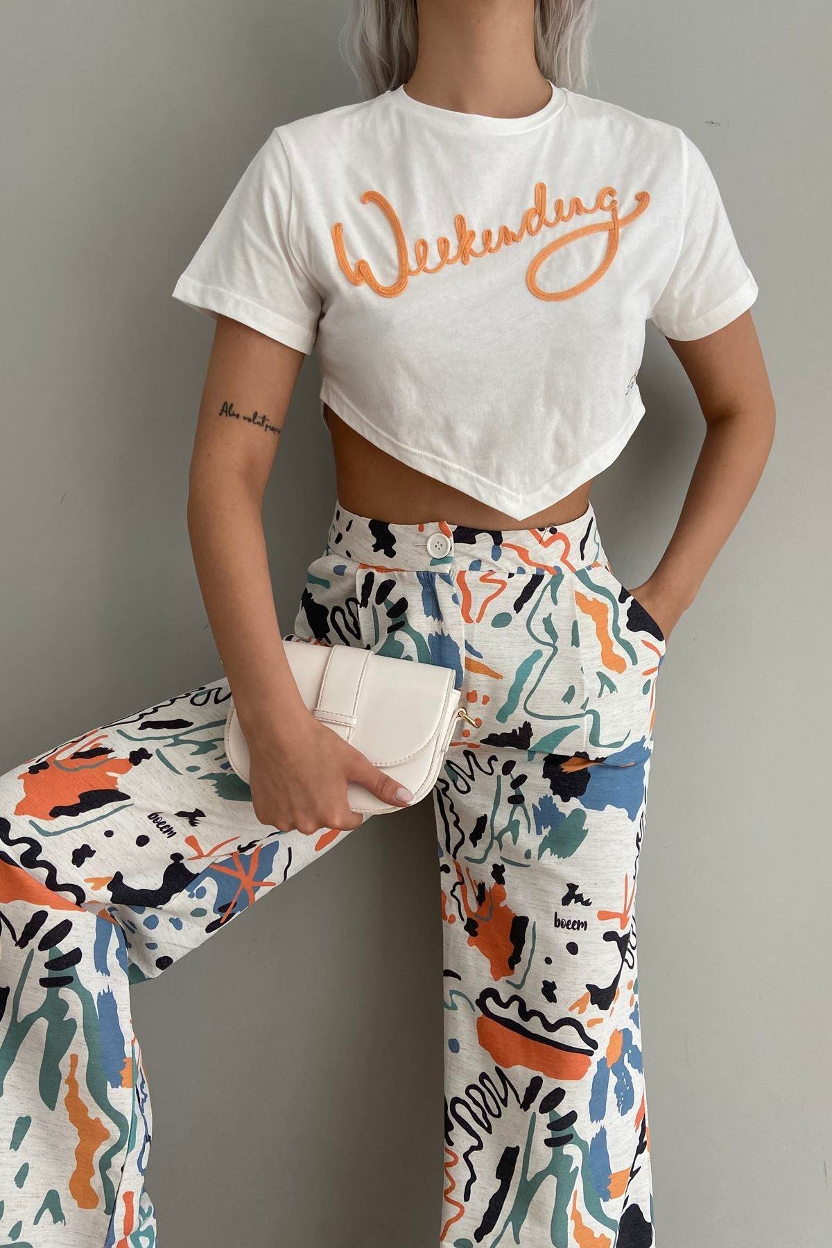 NAKIŞ DETAY CROP TSHIRT