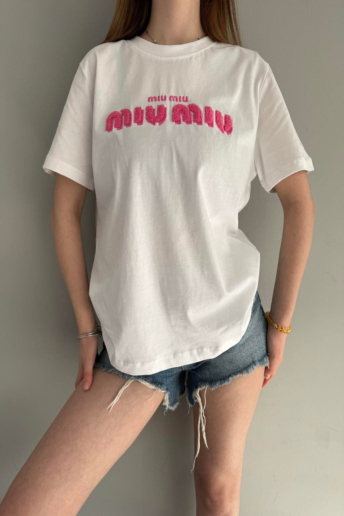 NAKIŞ DETAY TSHIRT