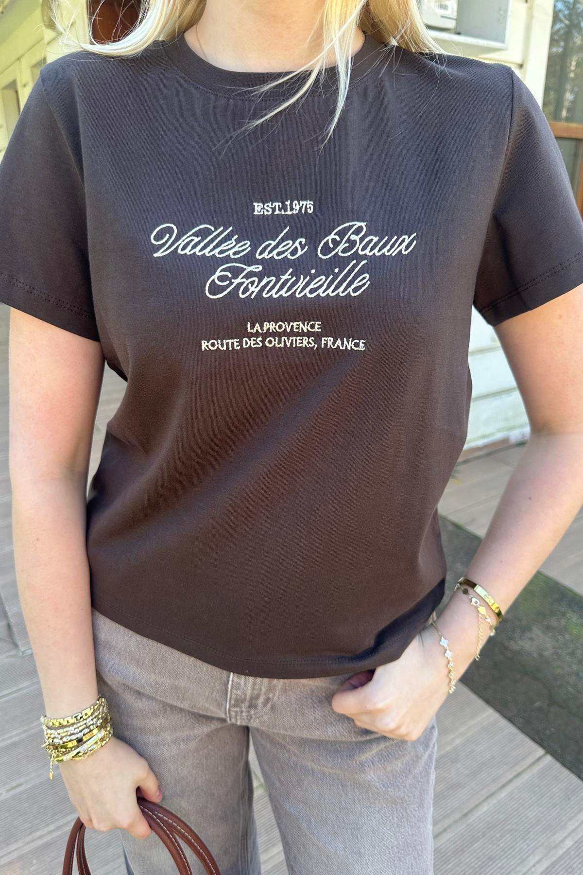 NAKIŞ DETAY TSHIRT