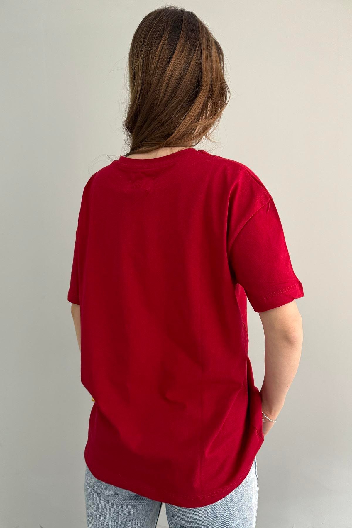 NAKIŞ DETAYLI TSHIRT