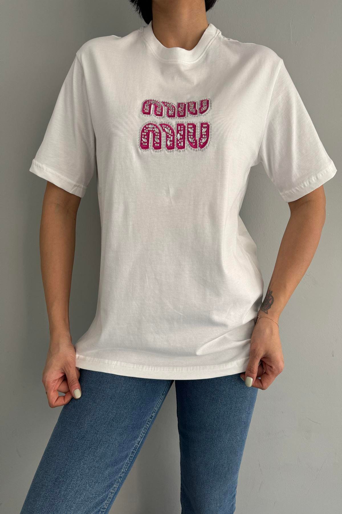 NAKIŞ PUL DETAYLI TSHIRT