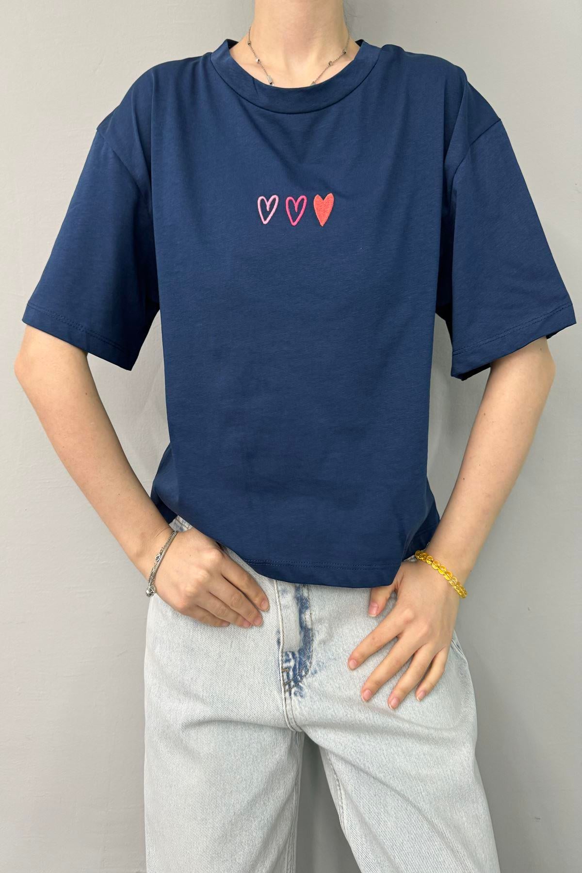 NAKIŞLI CROP TSHIRT