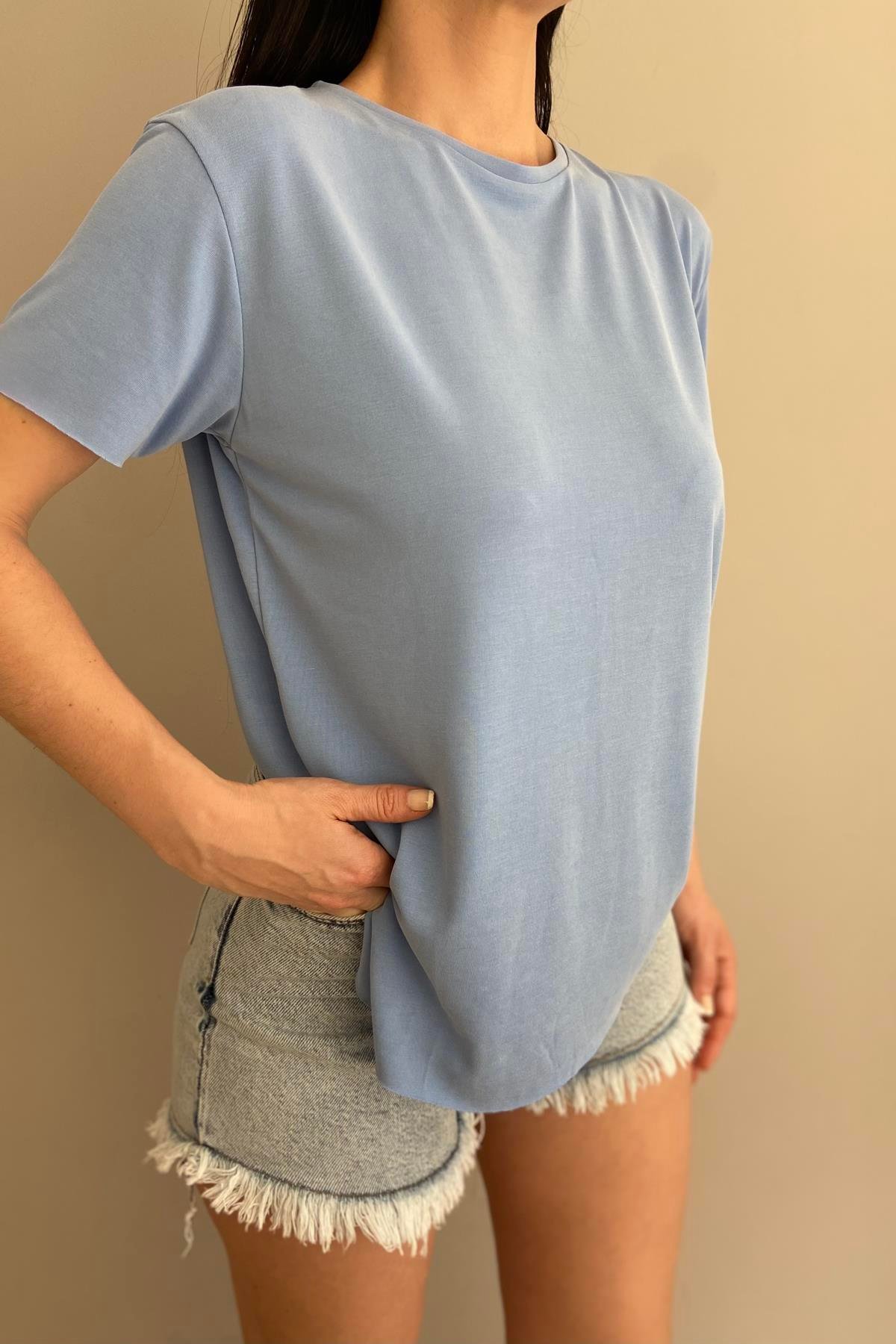 OYSHO BİSKLET YAKA TSHIRT