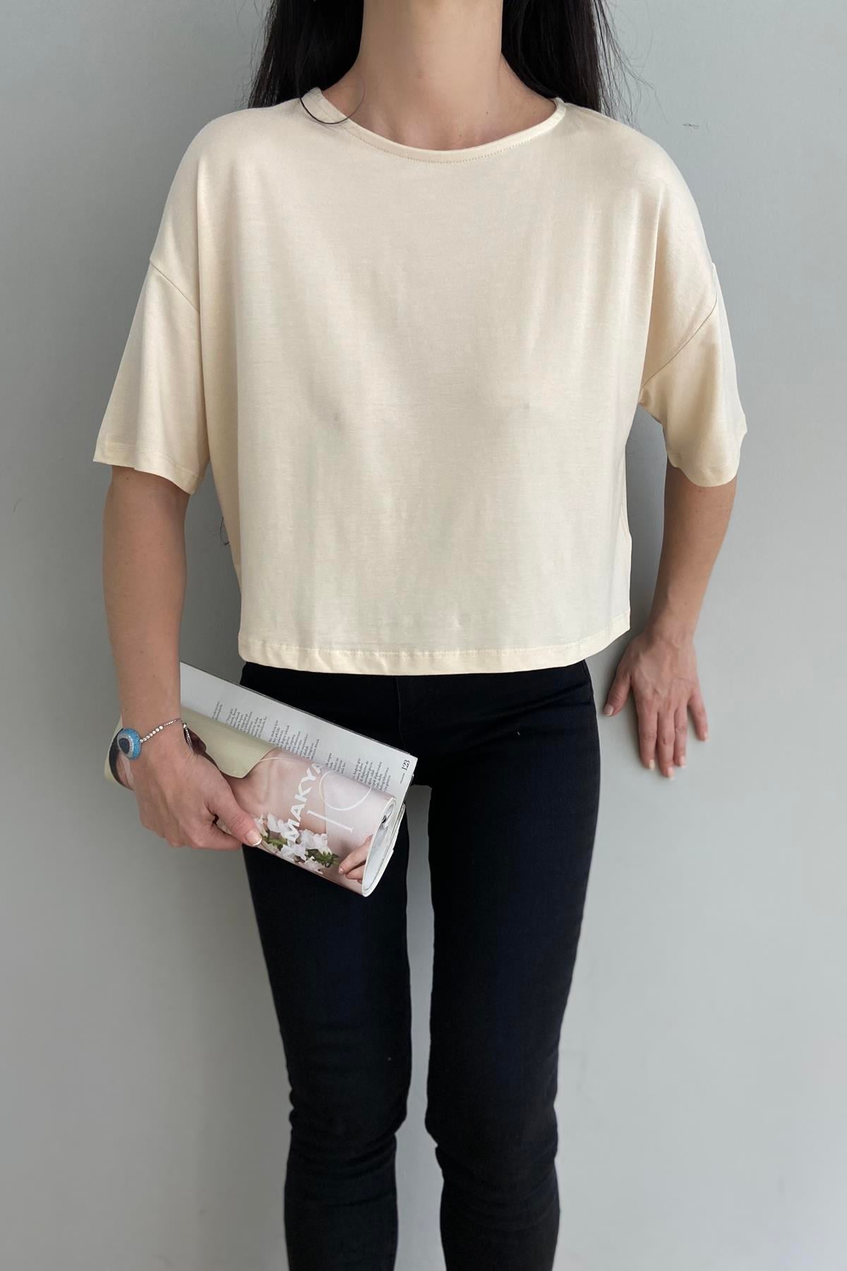 OYSHO CROP TSHIRT
