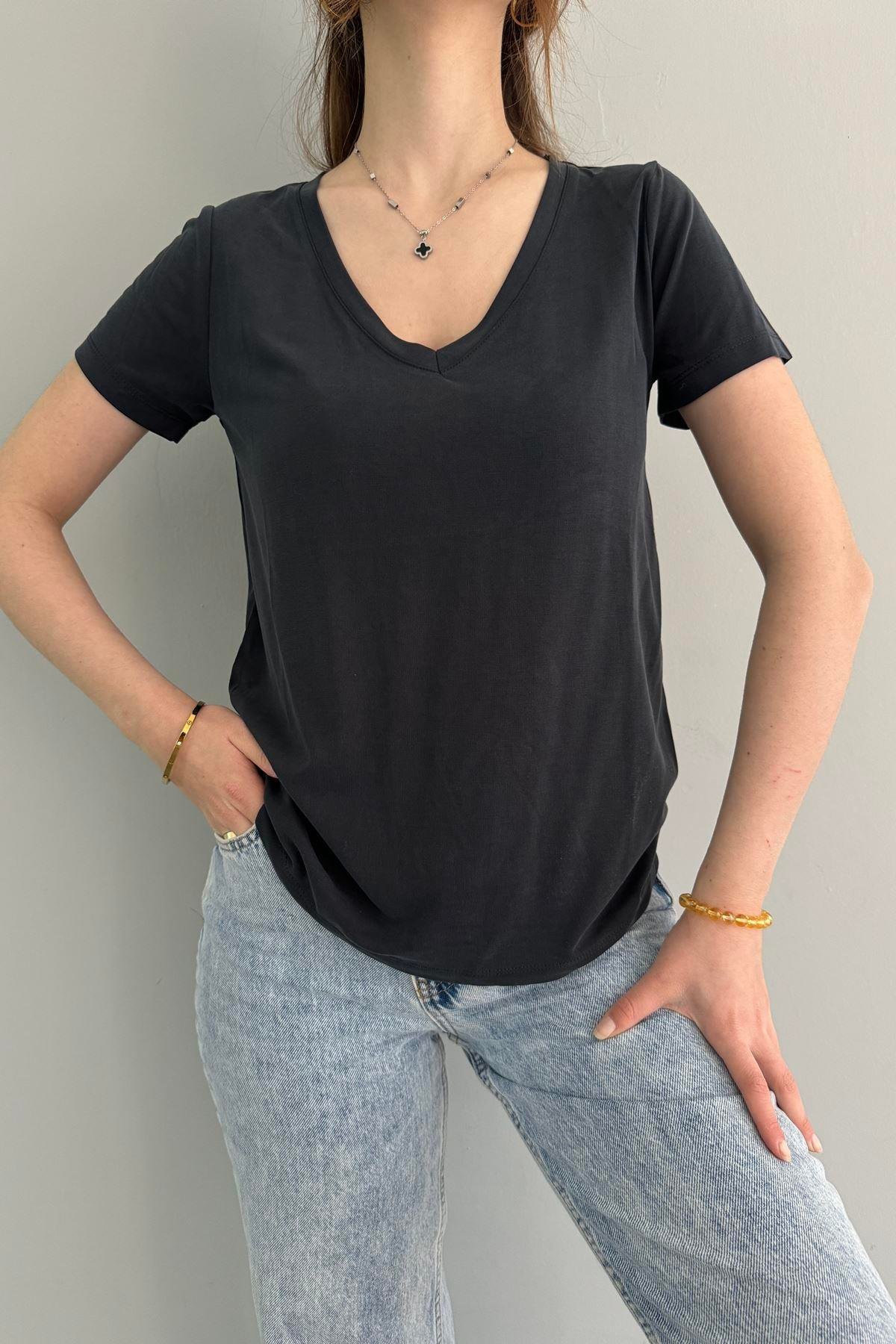 OYSHO V YAKA TSHIRT