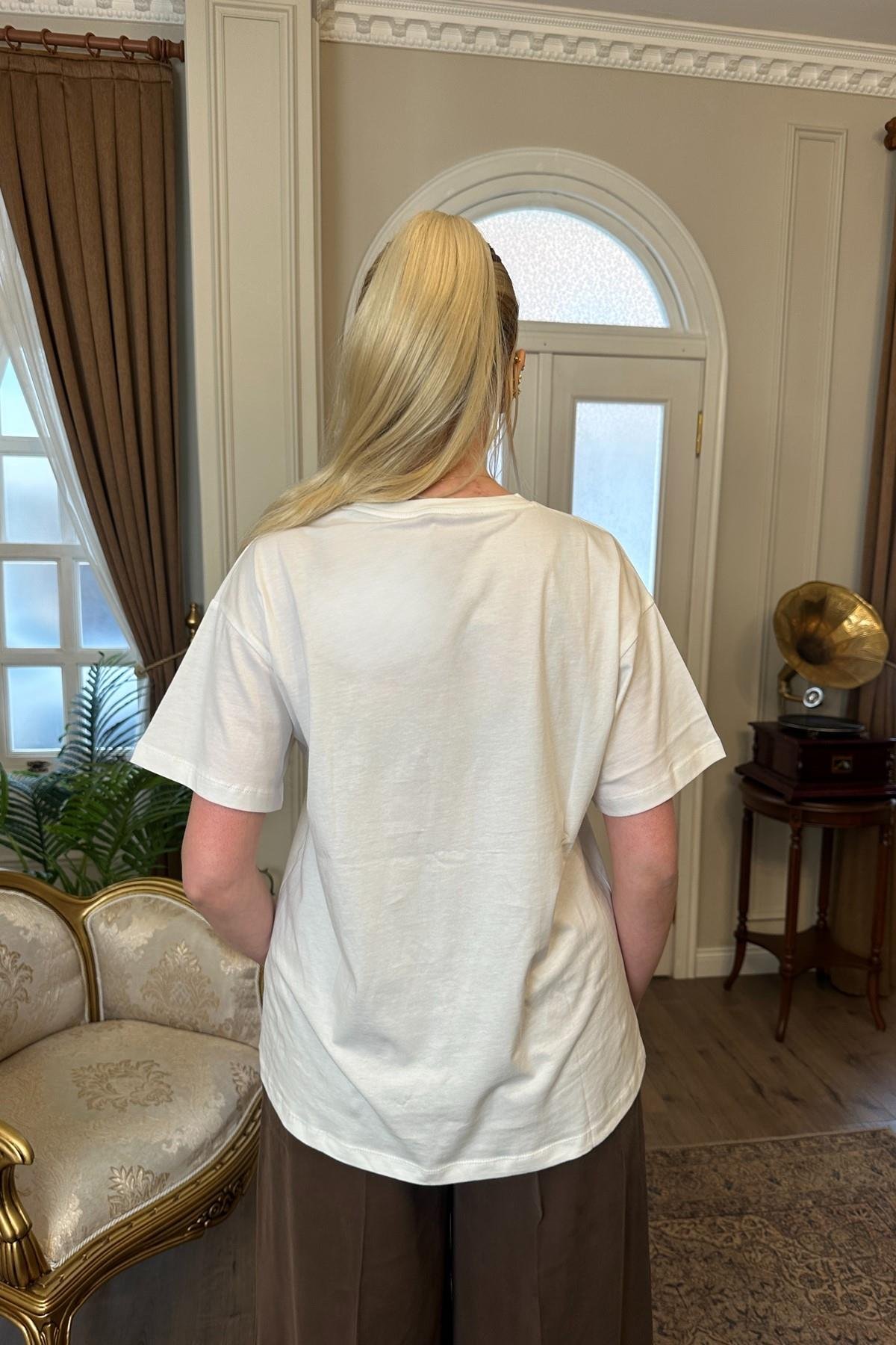 PATCH DETAYLI TSHIRT