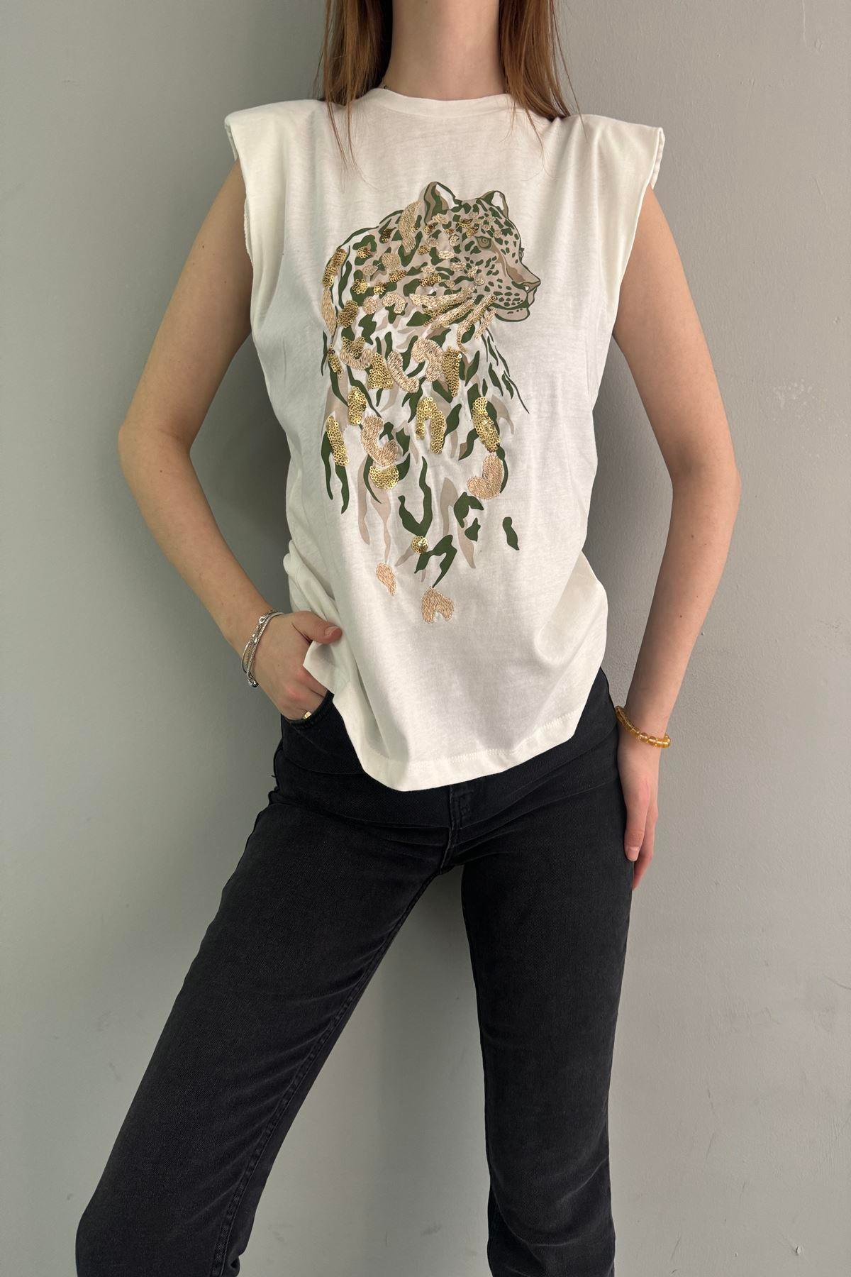 PUL VE BASKI DETAYLI VATKALI TSHIRT