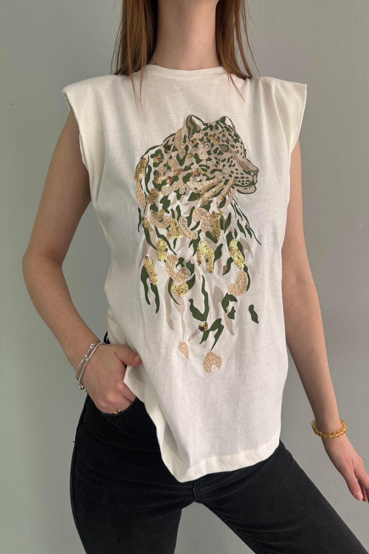 PUL VE BASKI DETAYLI VATKALI TSHIRT