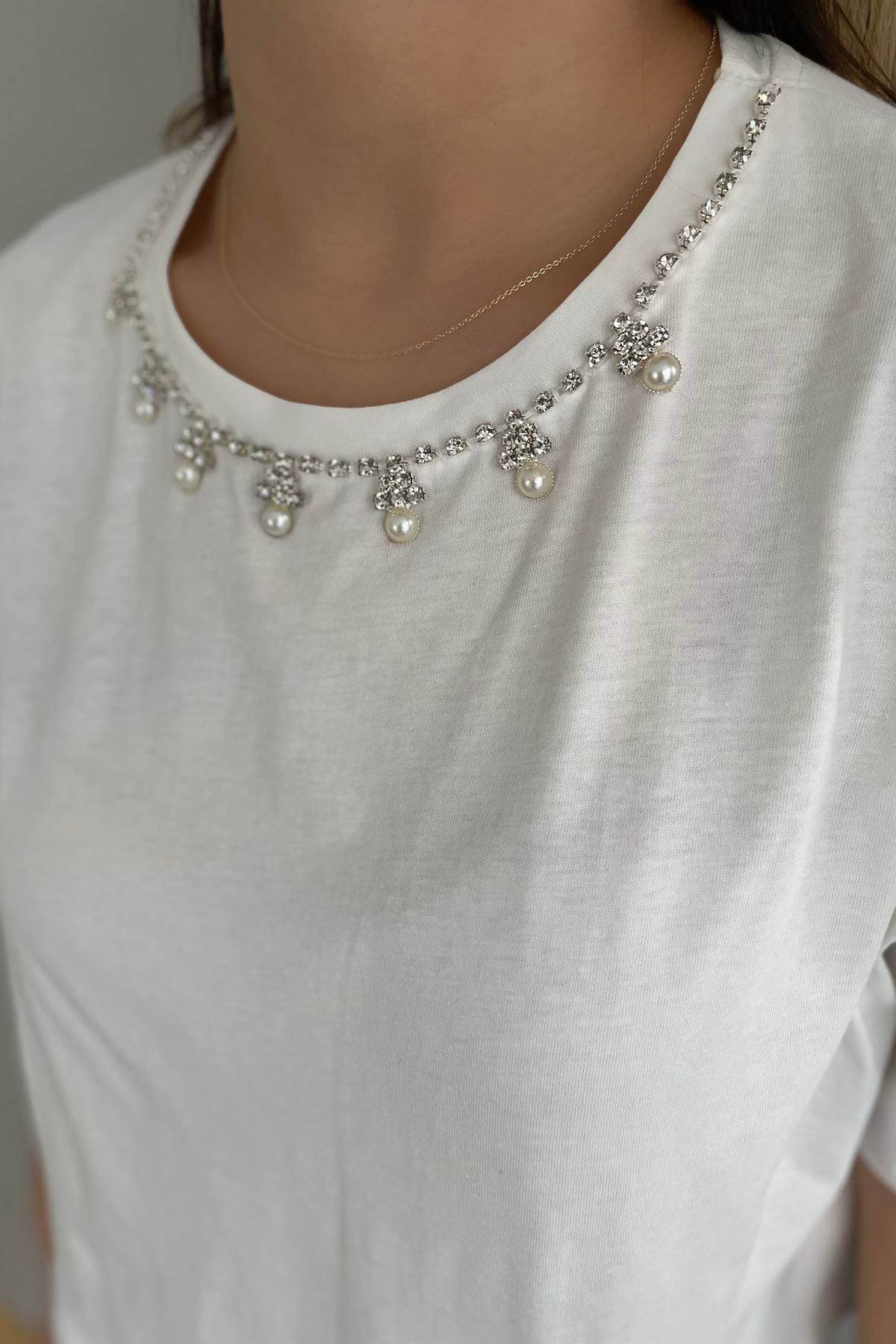 TAŞ DETAY TSHIRT