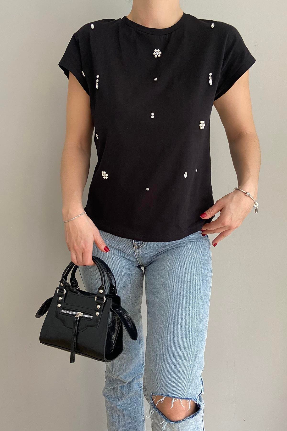 TAŞ DETAY TSHIRT