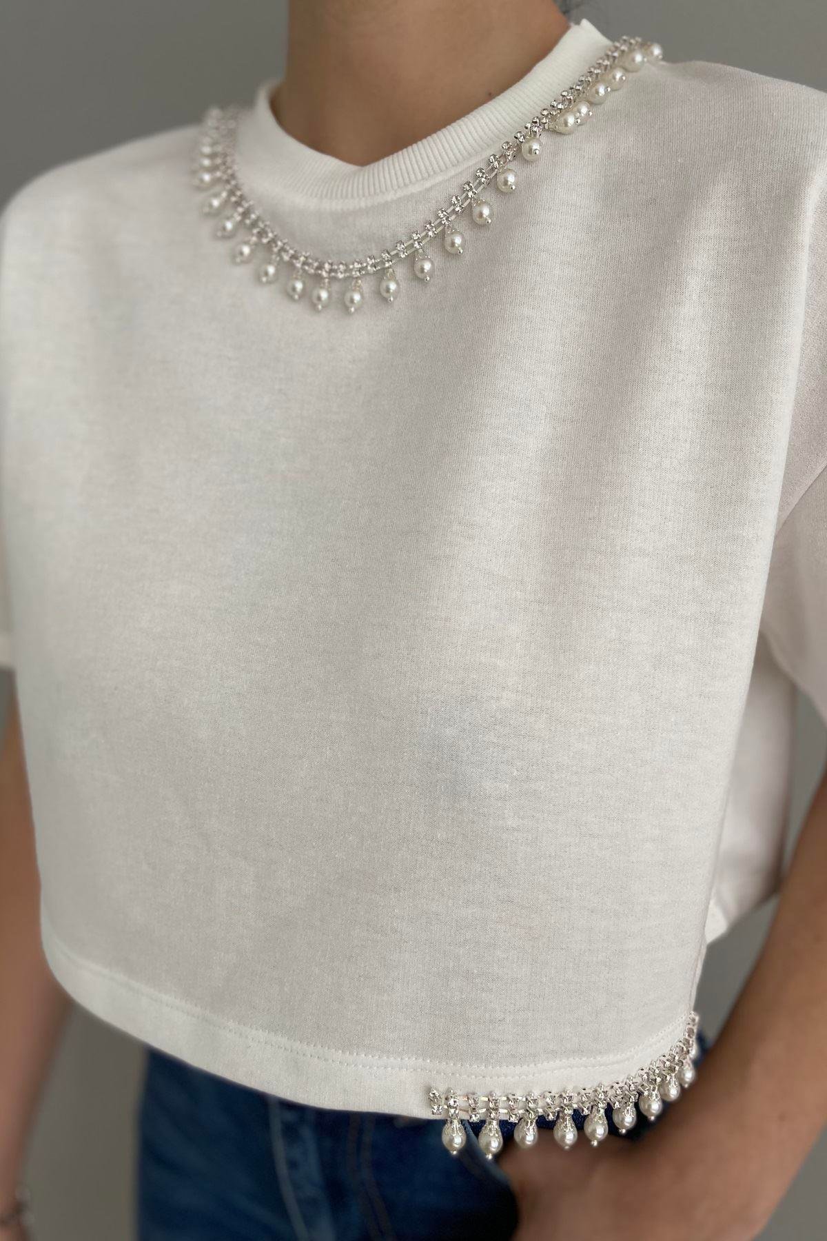 TAŞ DETAYLI TSHIRT