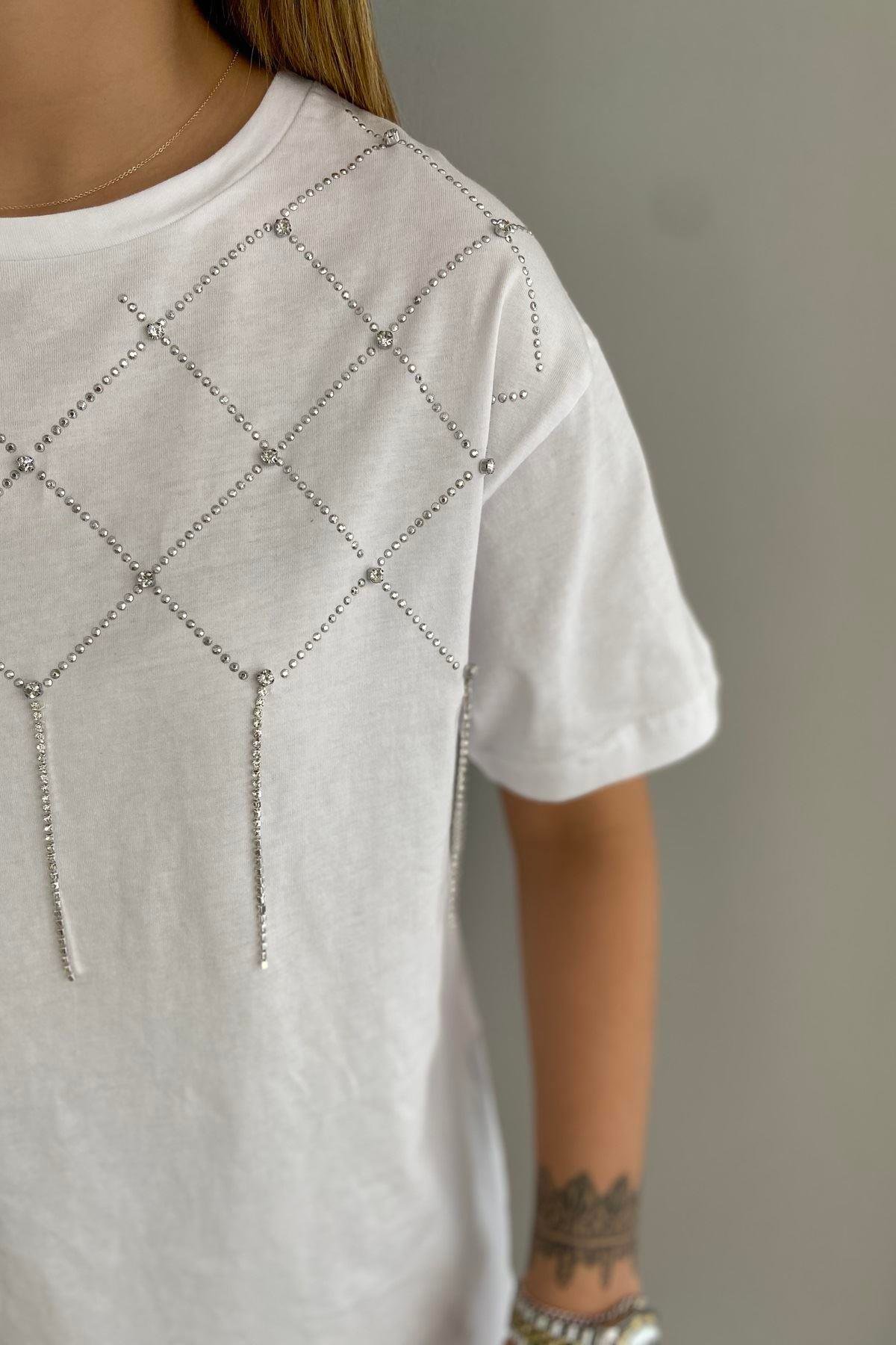 TAŞ DETAYLI TSHIRT
