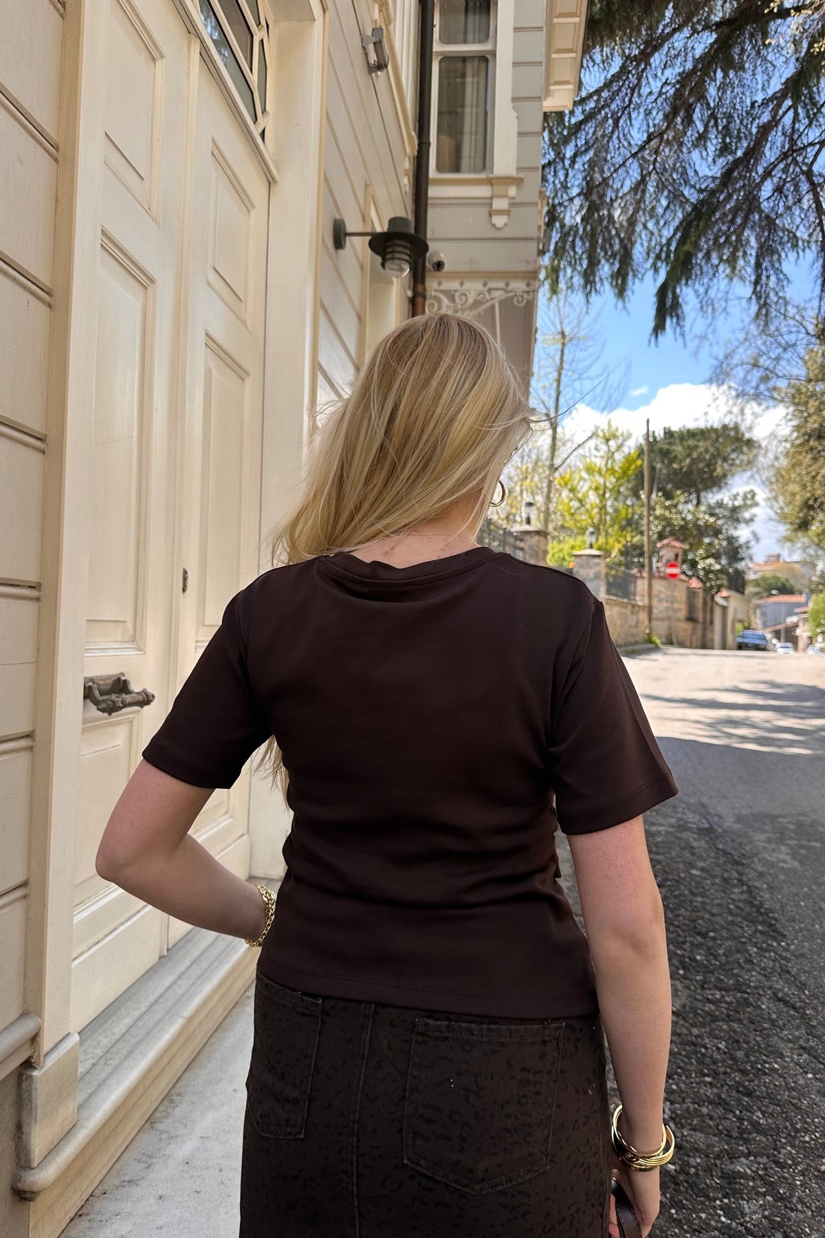TOKA DETAYLI TSHIRT