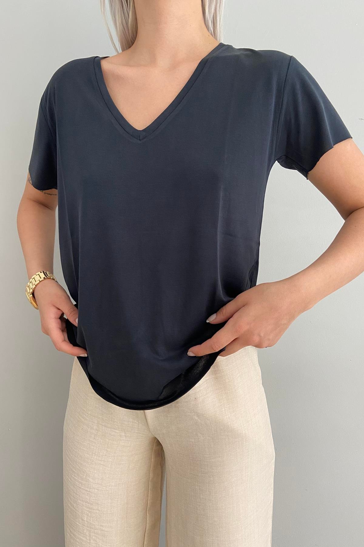 V YAKA OYSHO TSHIRT