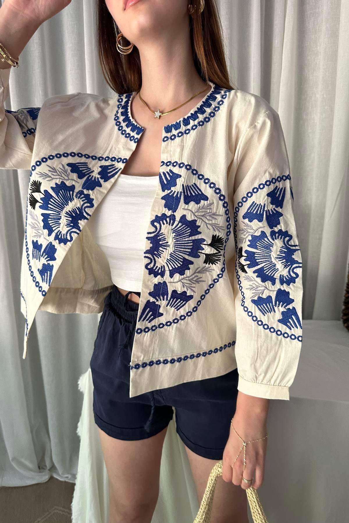 NAKIŞ DETAYLI YELEK