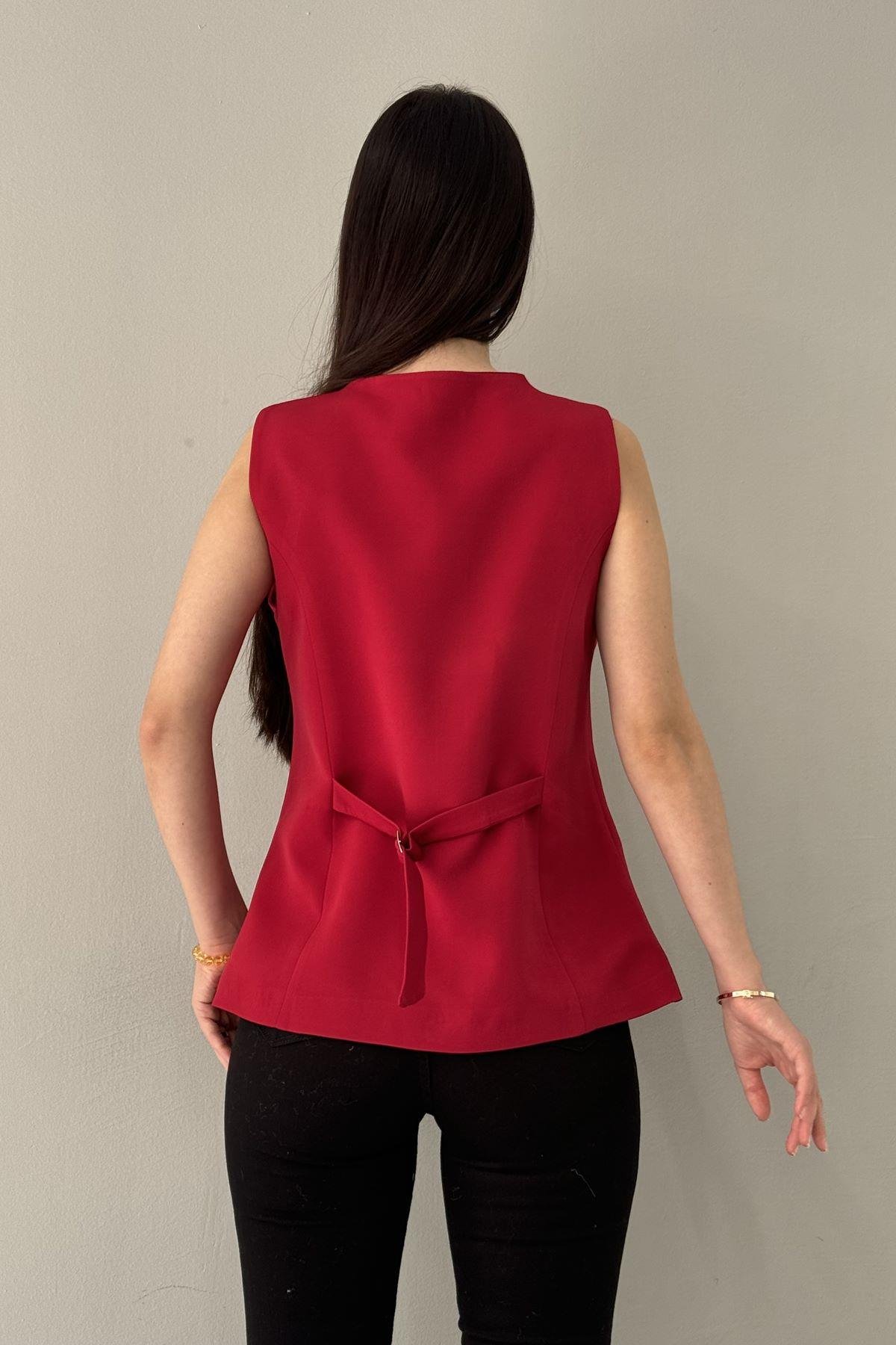 ÖNÜ DÜĞMELİ BELİ KUŞAK DETAYLI YELEK