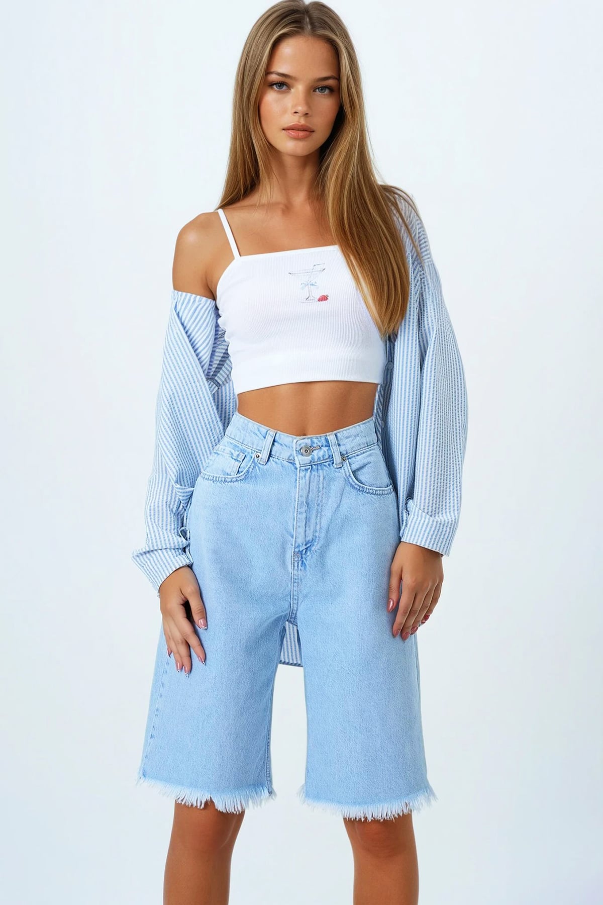 5 Cepli Paçası Püsküllü Denim Şort - BUZ MAVİ