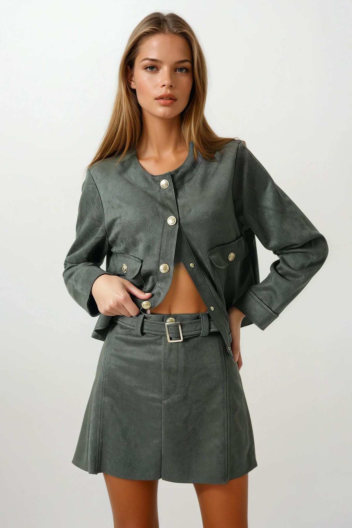 Altın Tokalı Kemerli Süet Görünümlü Mini Şort Etek - HAKİ