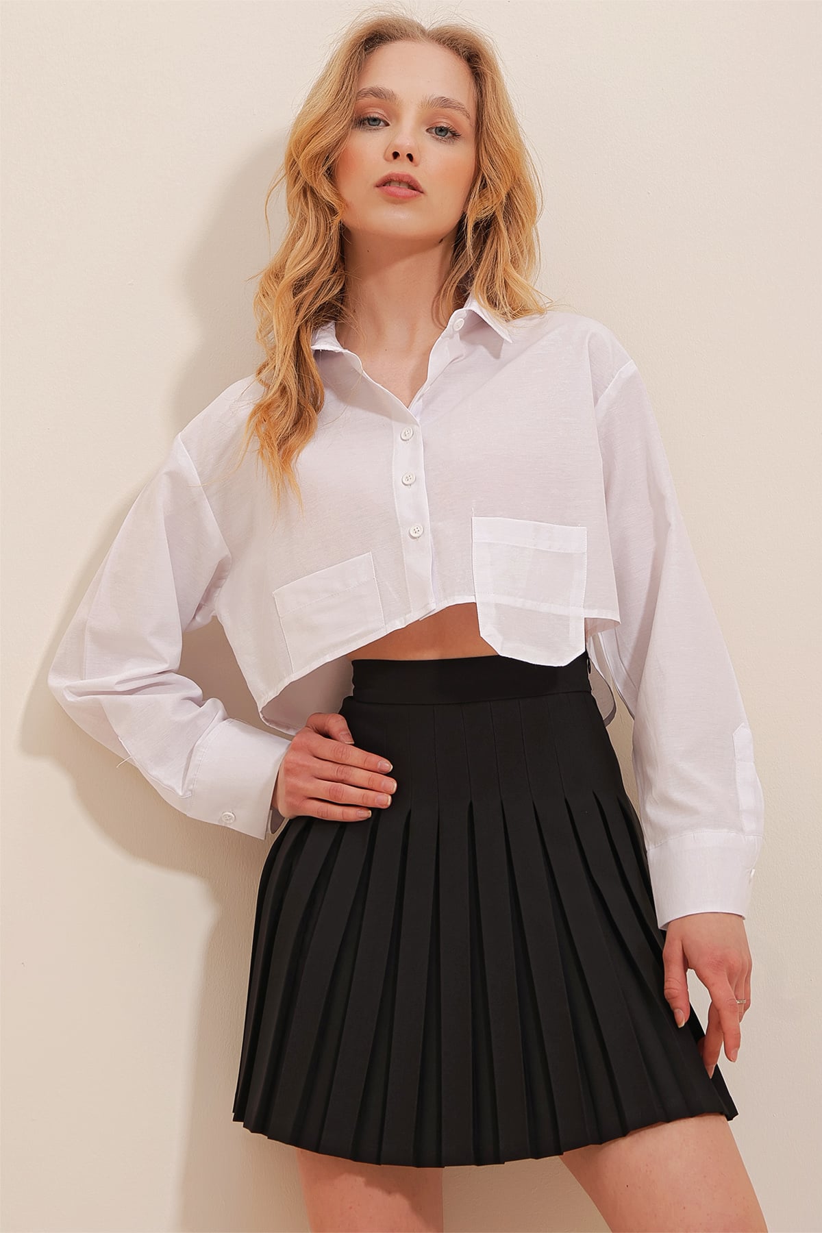 Asimetrik Cepli Crop Poplin Gömlek - BEYAZ